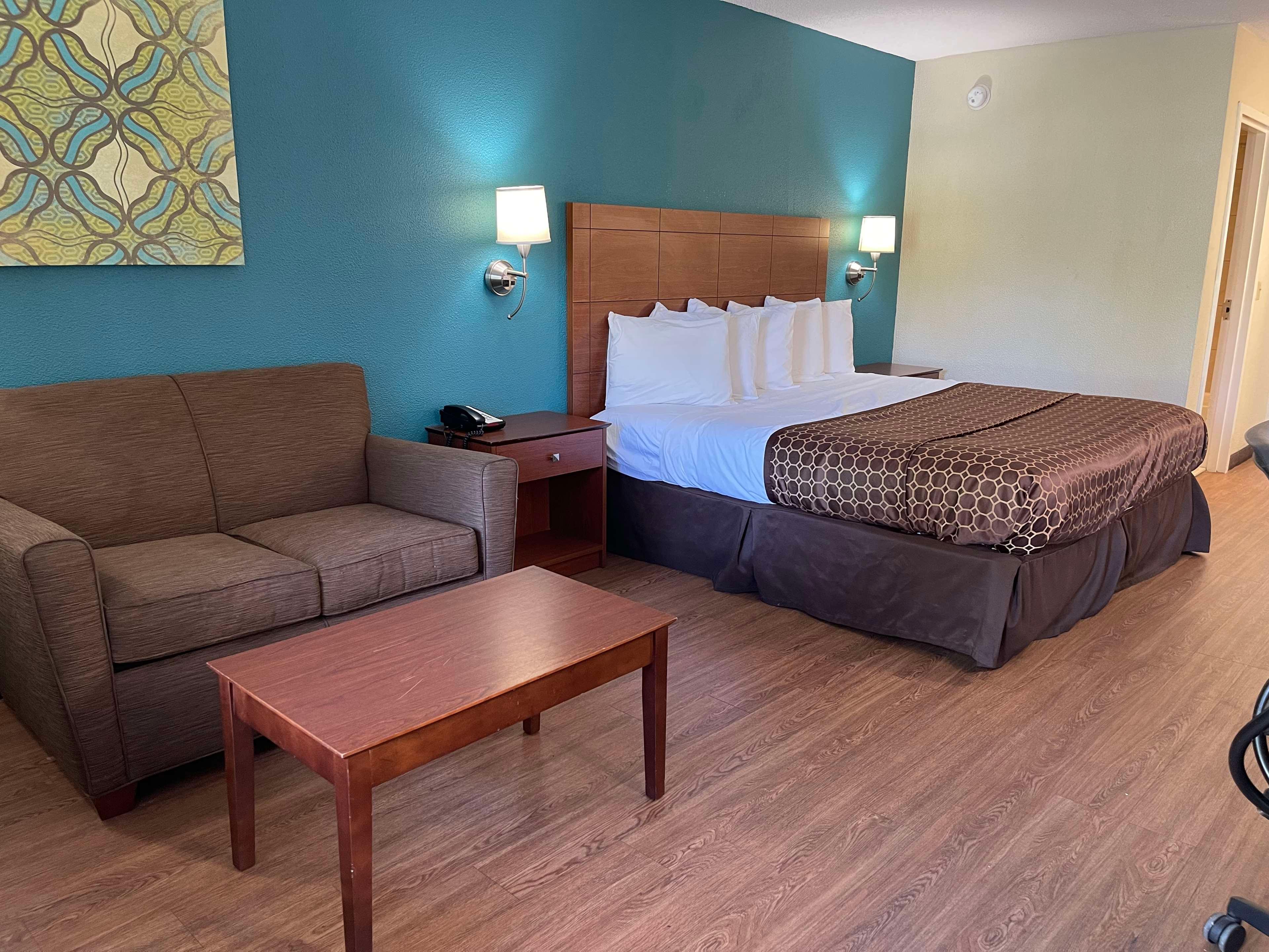 Room King Bed Non Smoking