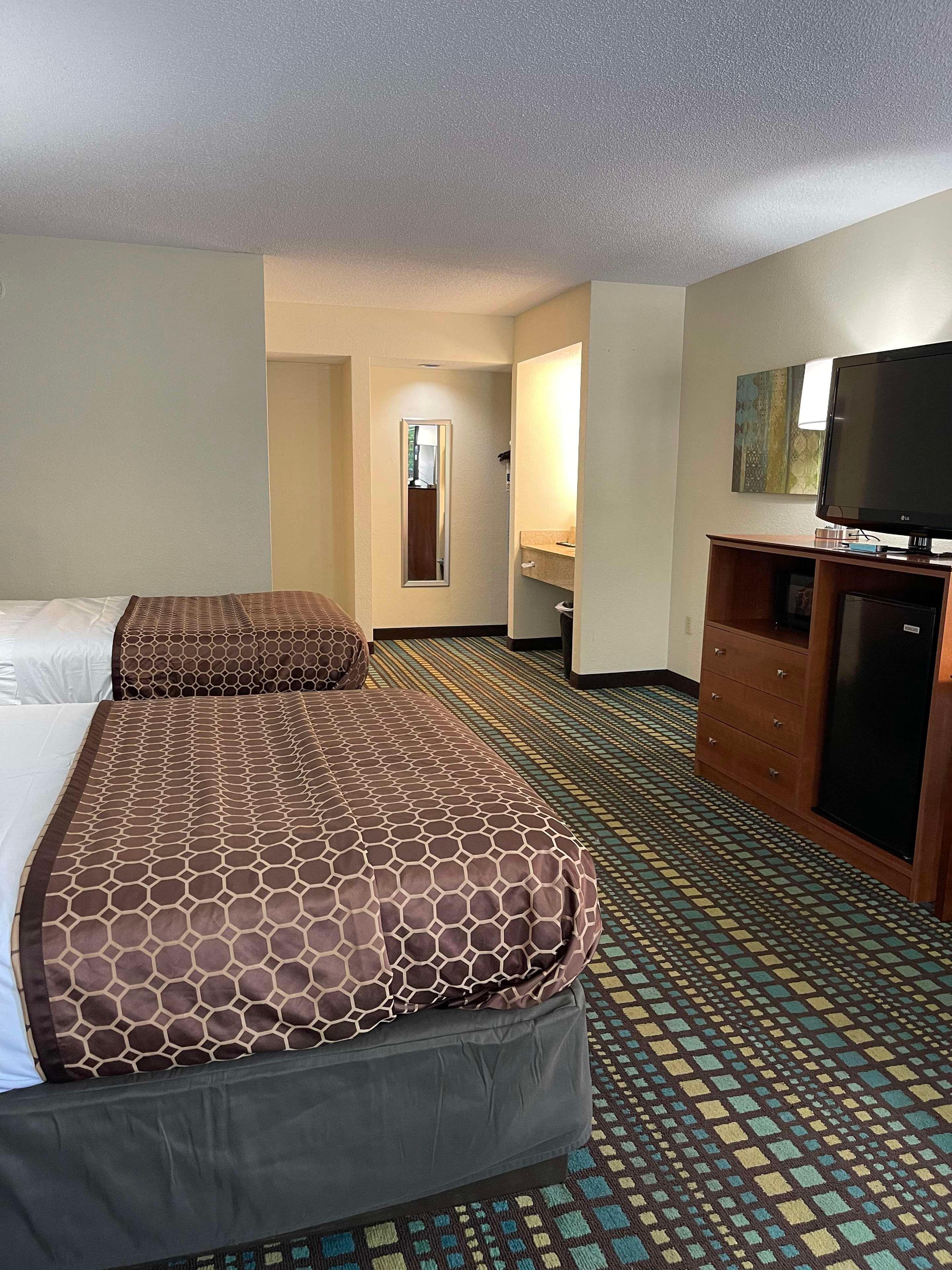 Room Two Double Beds