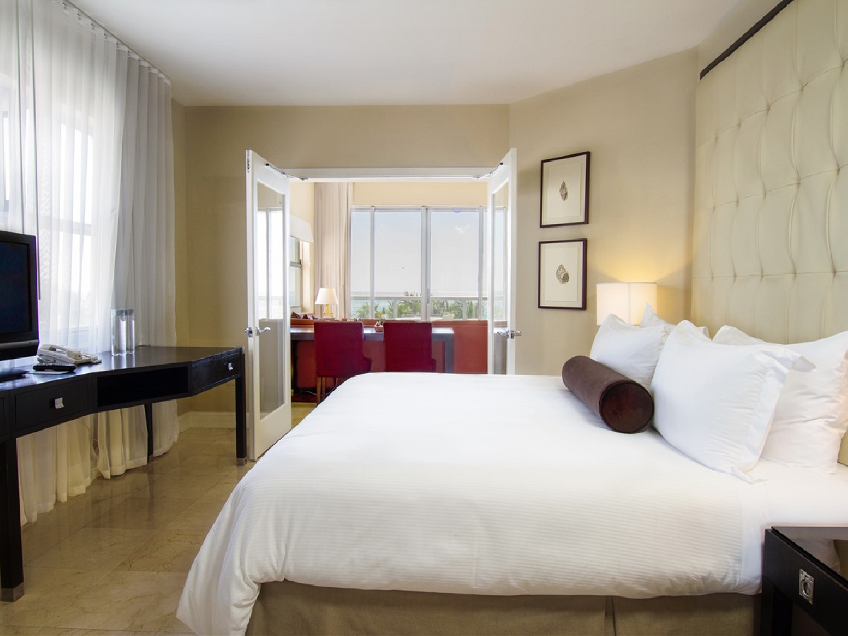 Double Accessible King Size Bed