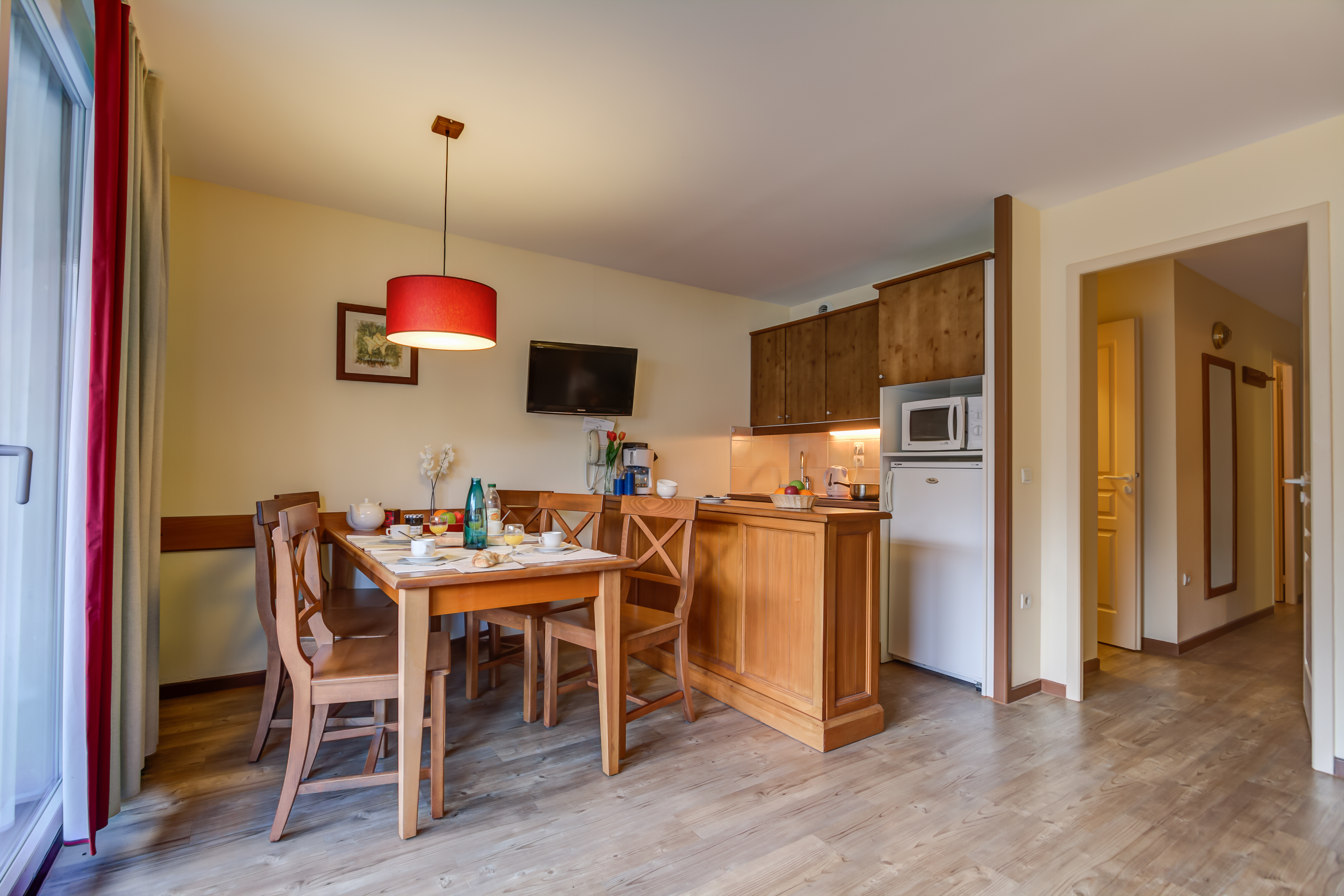 Apartment Capacity 6