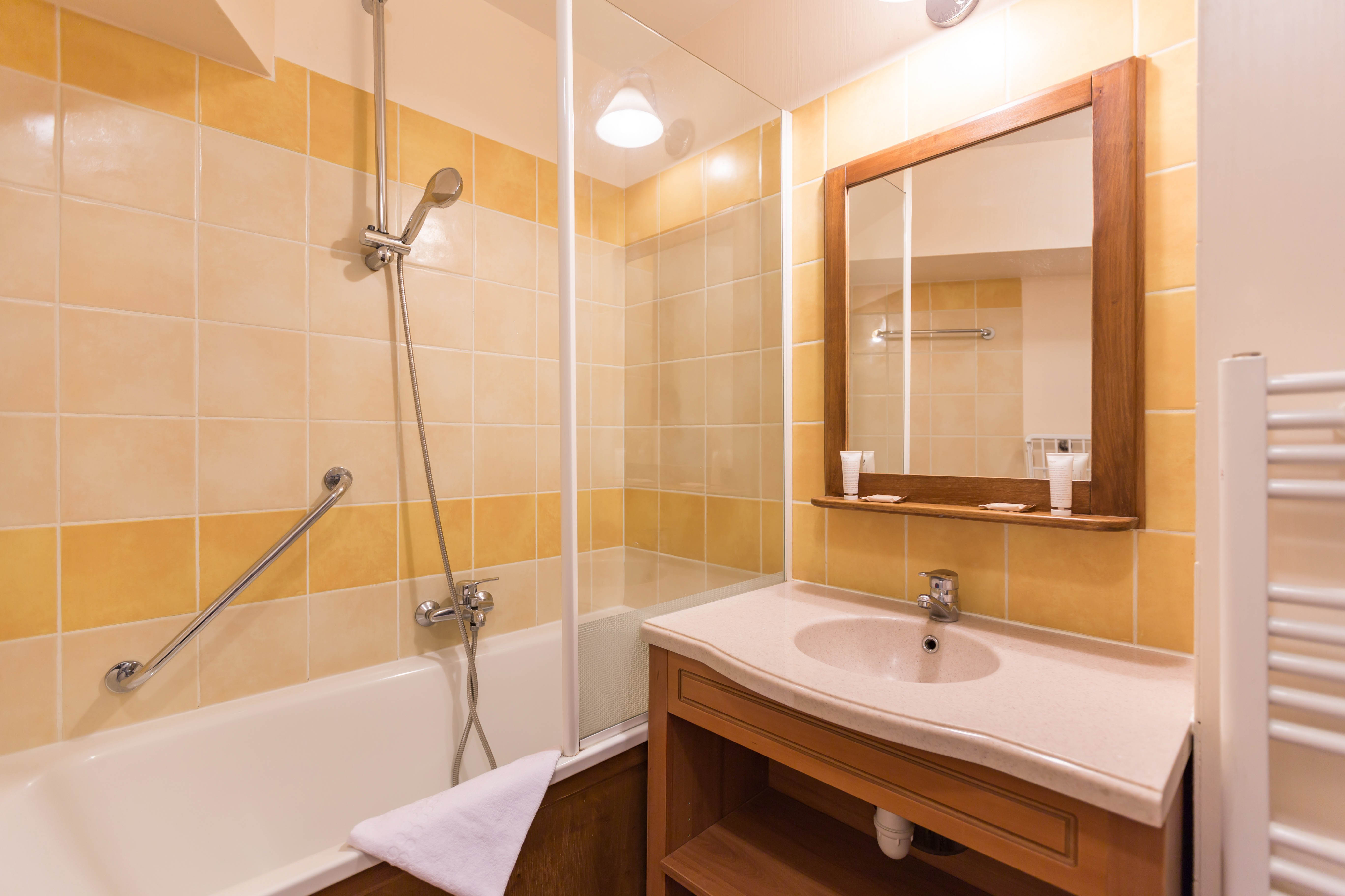 Apartment Capacity 6