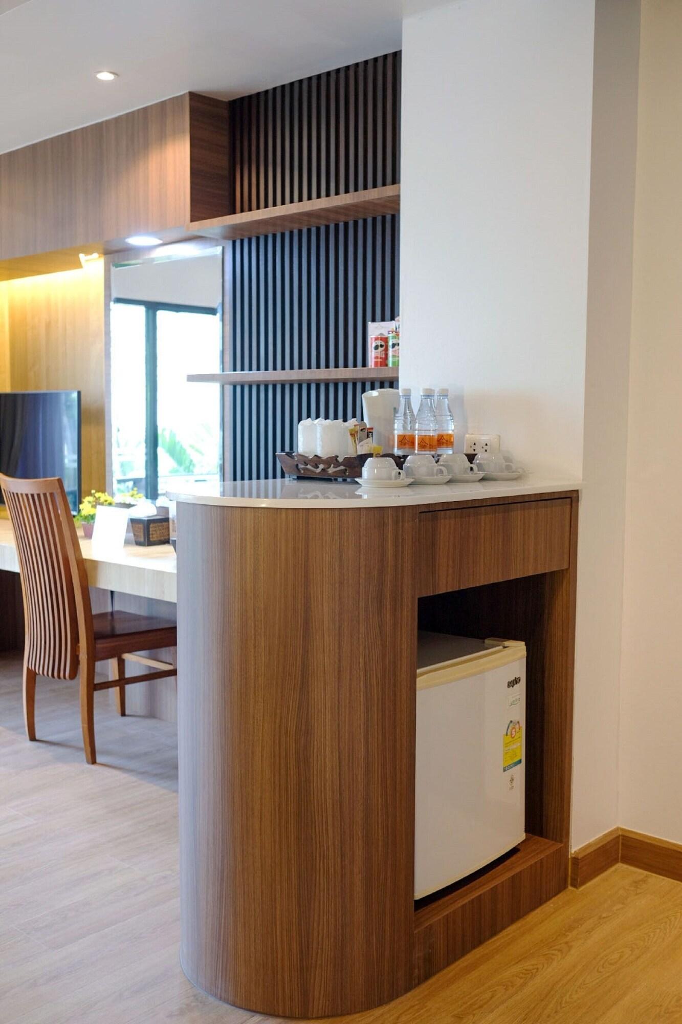 Family Room King Size Bed