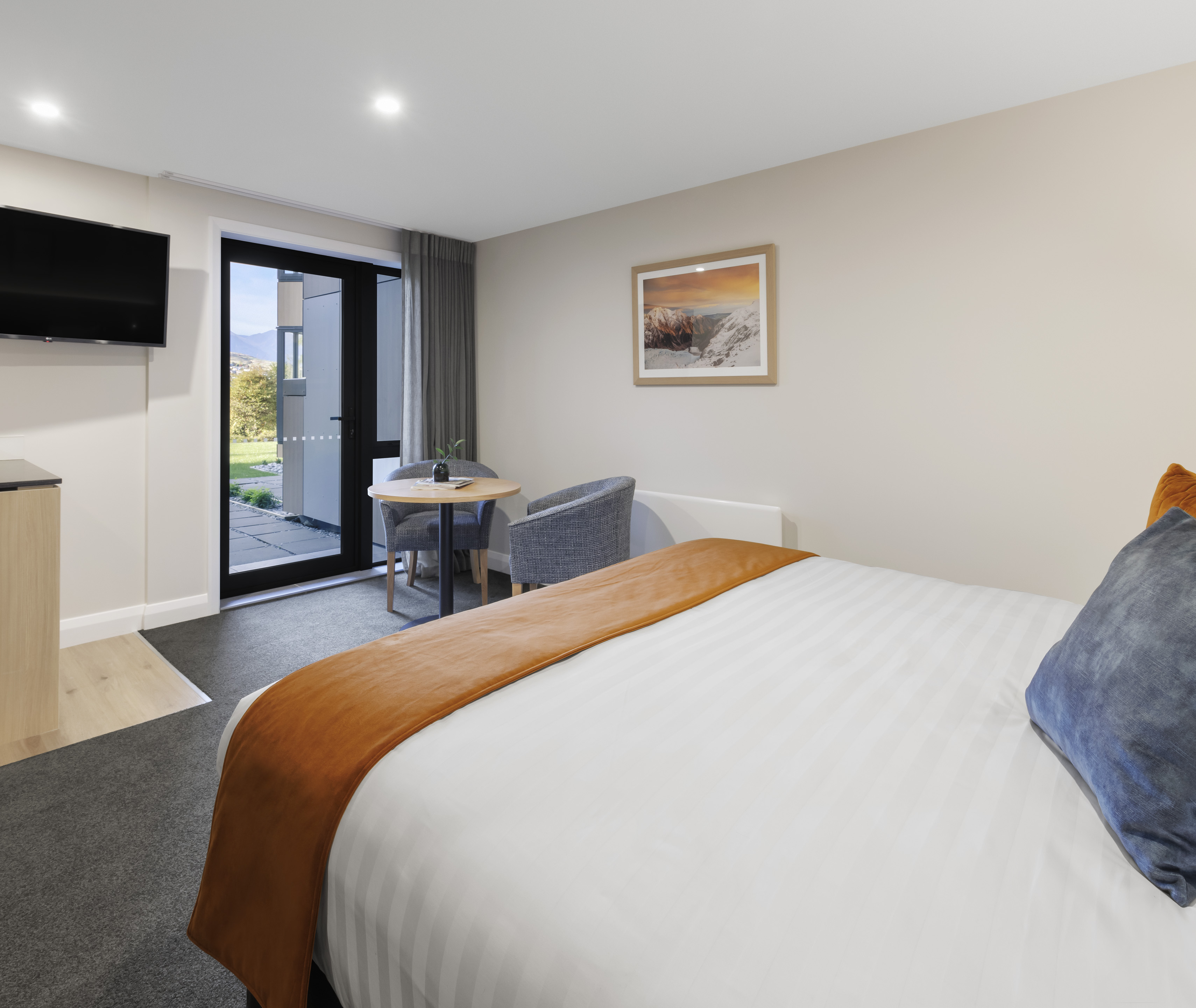 Apartment Three Bedrooms