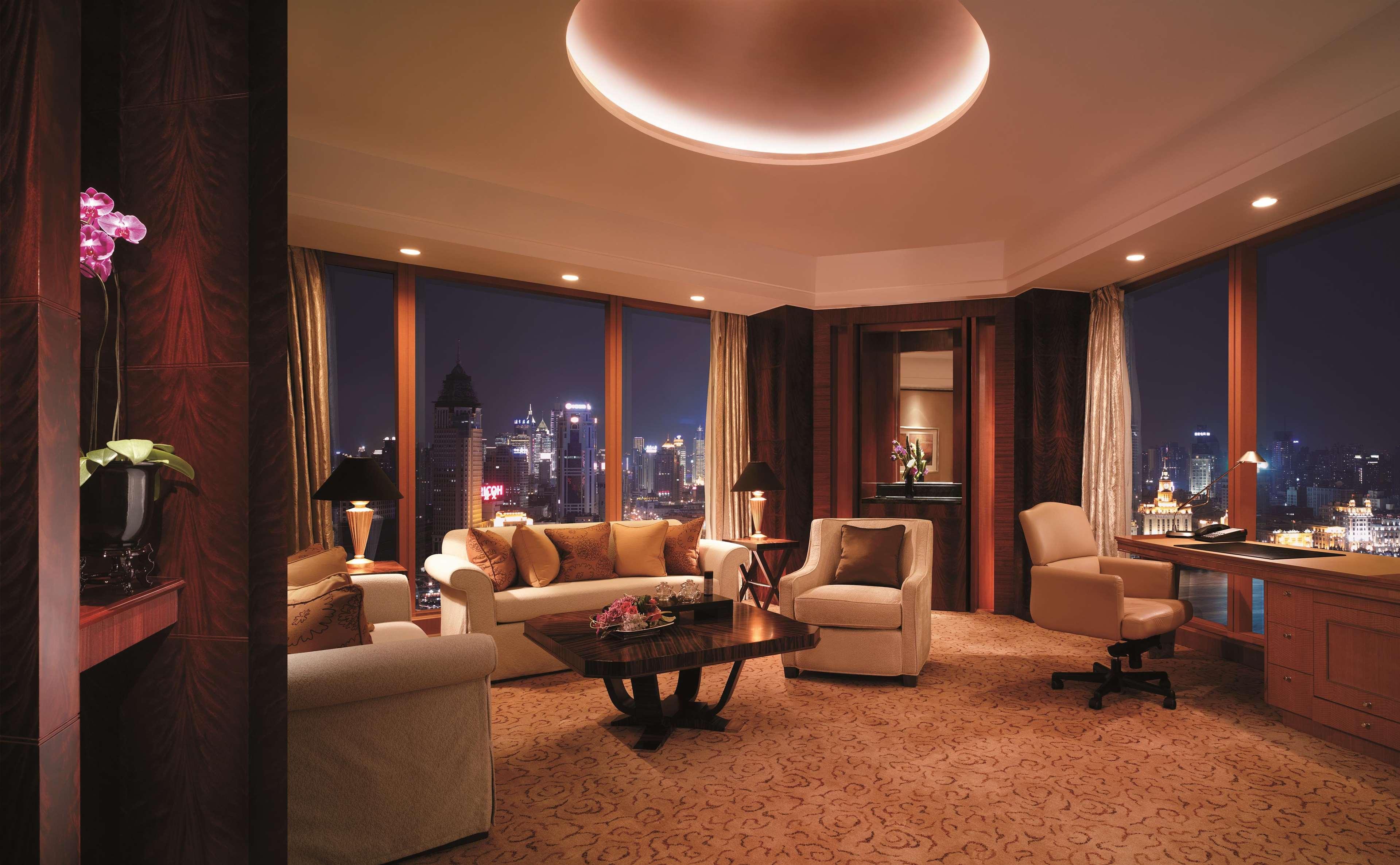 Suite Premier King Bed