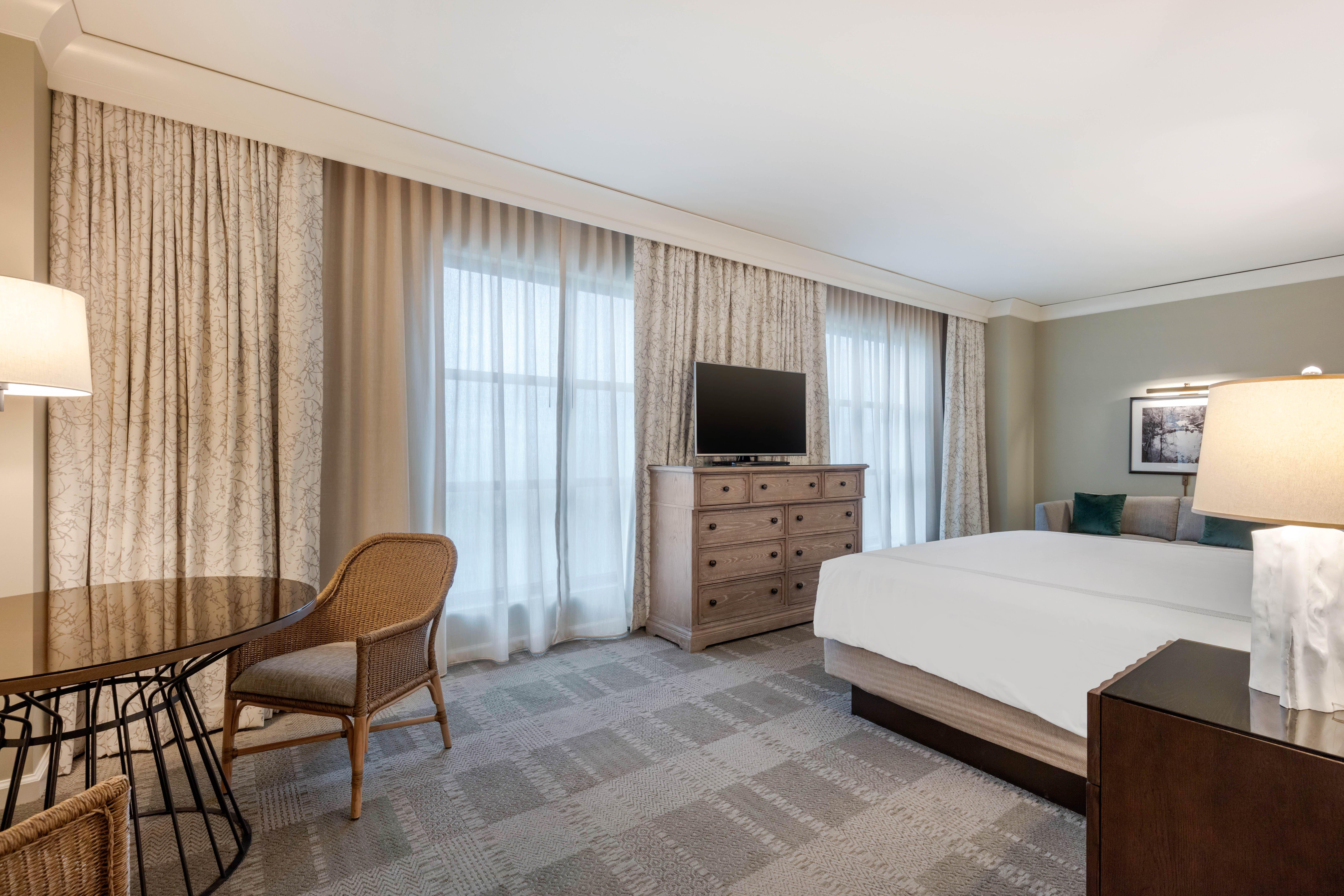 Suite Accessible Executive Room