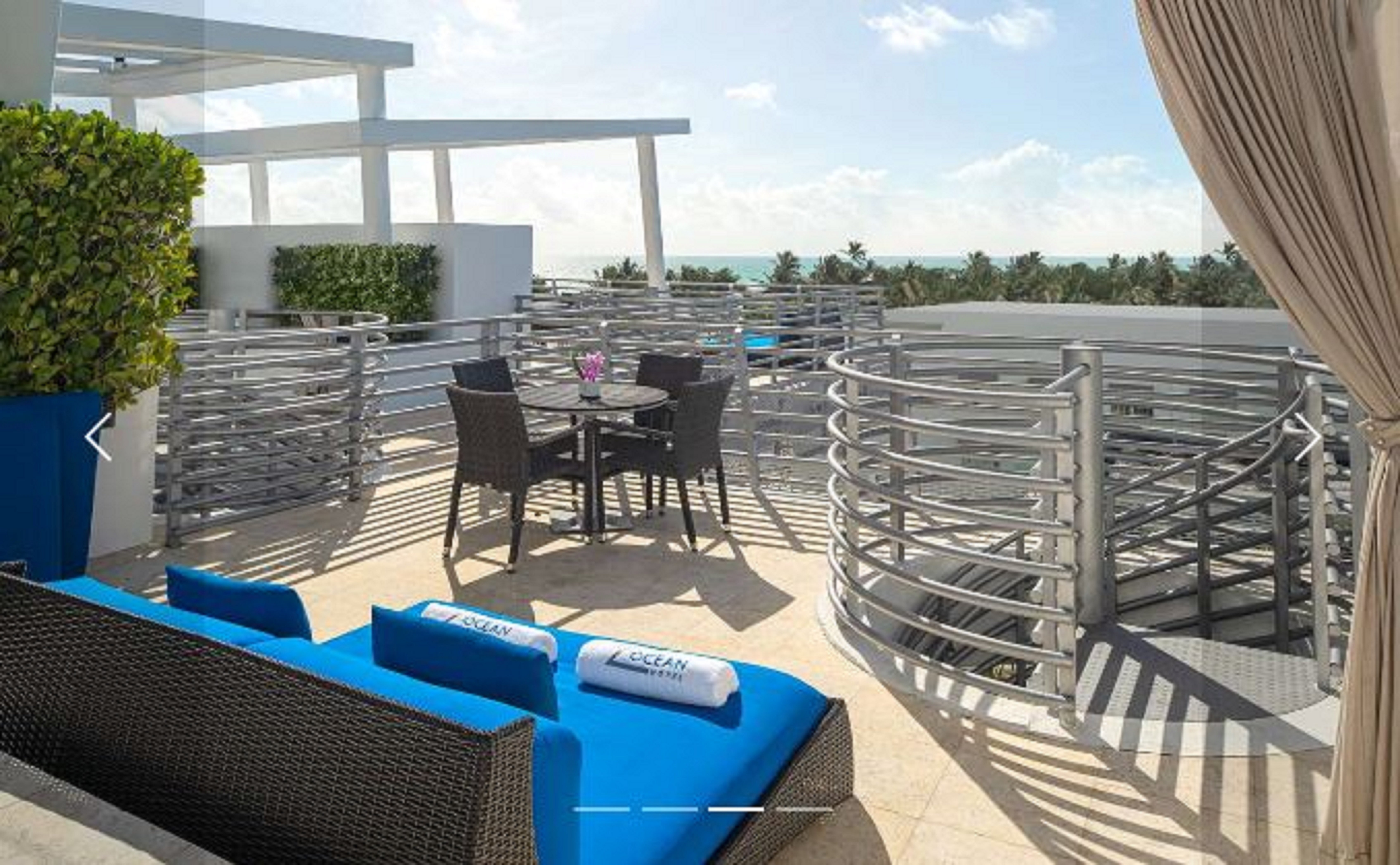 Suite Partial Ocean View