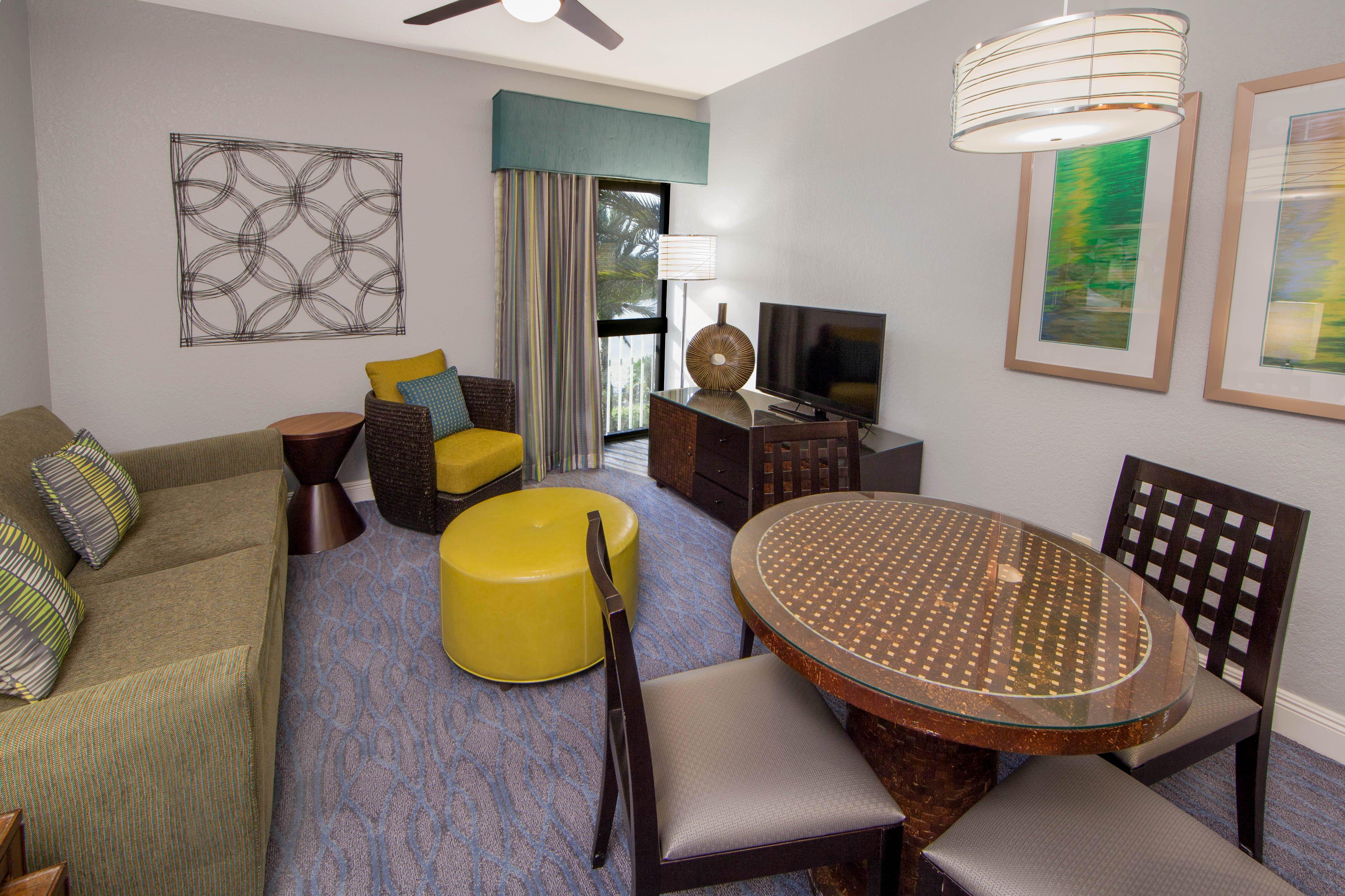 Villa Two Queen Beds One Bedroom