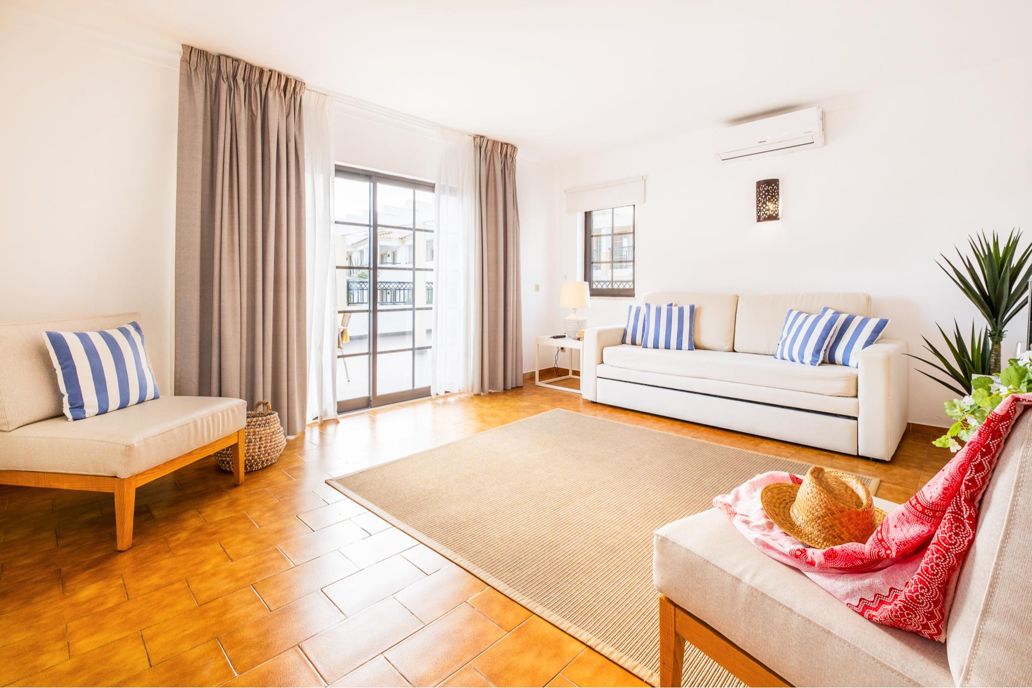 Apartment Deluxe Pool View