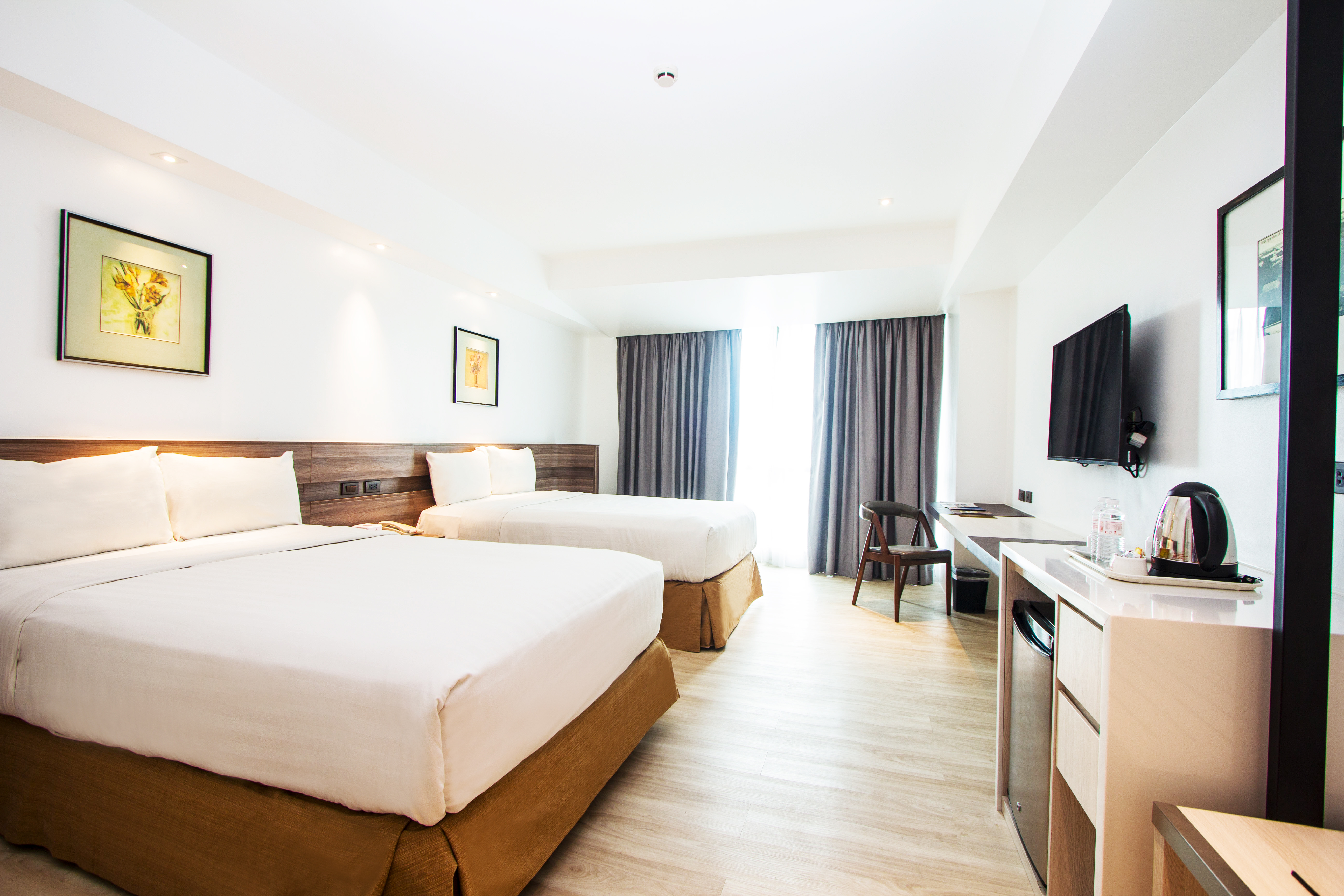 Double or Twin Deluxe