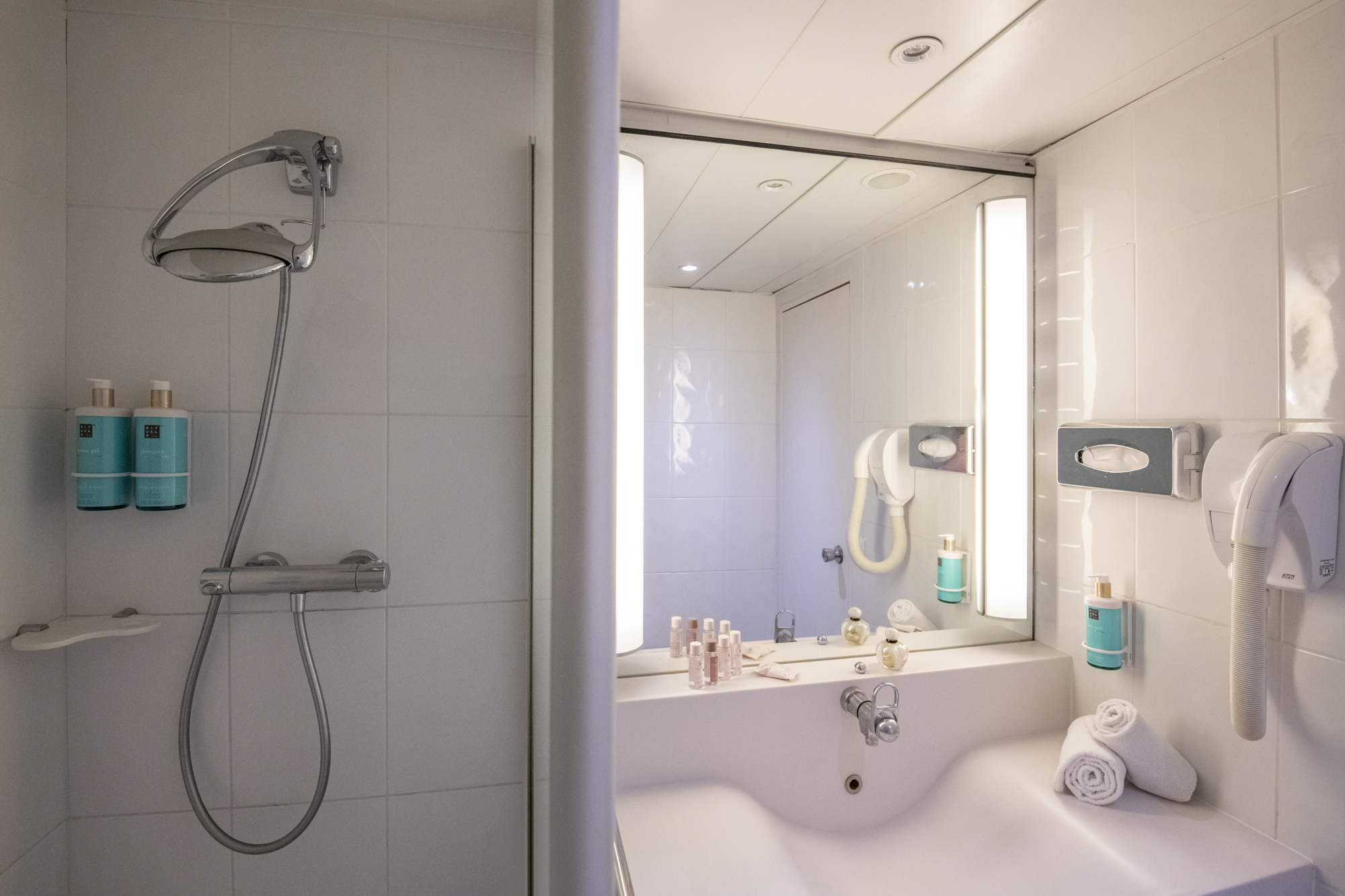 Double Classic Double Bed