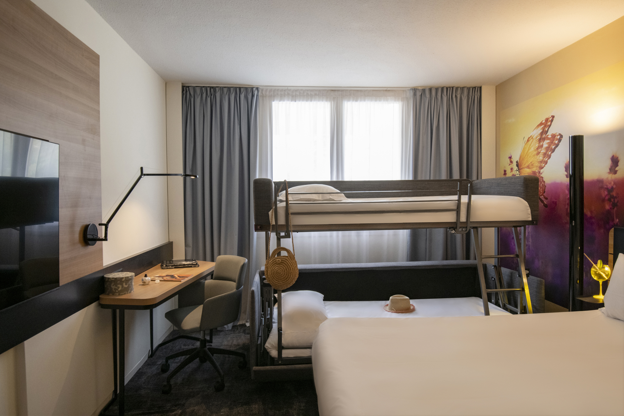 Double Classic Double Bed