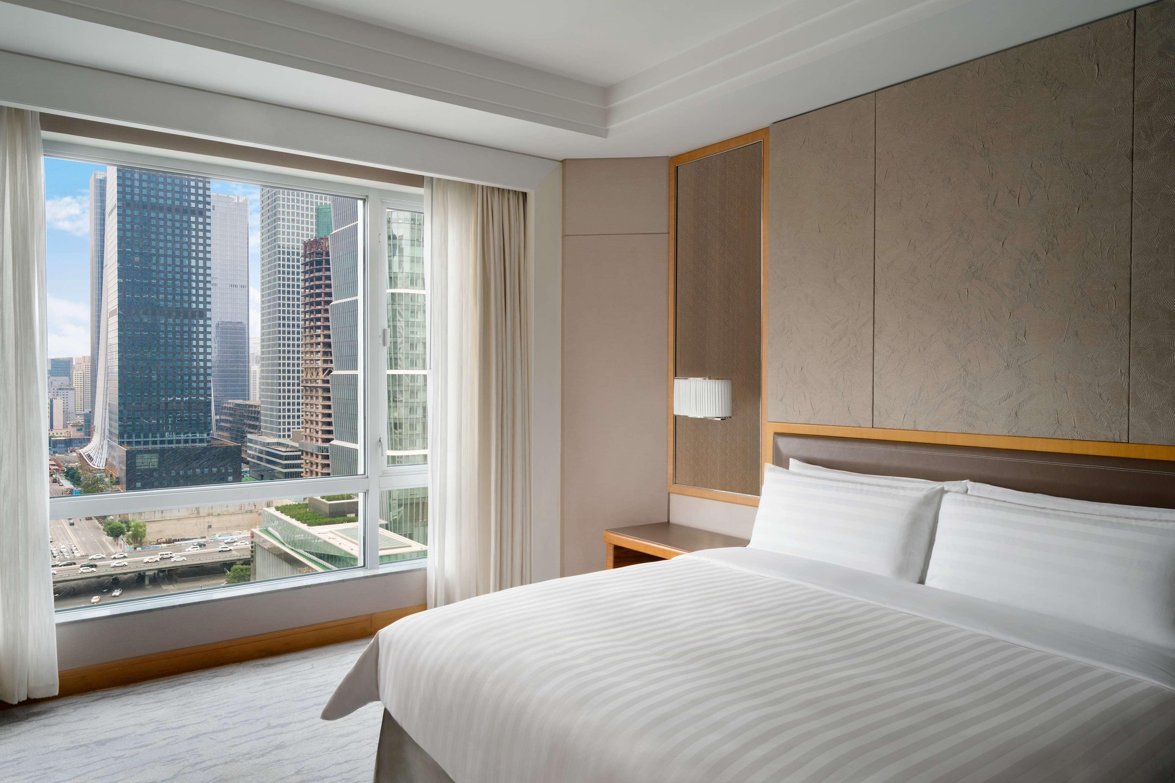 Suite Executive King Bed