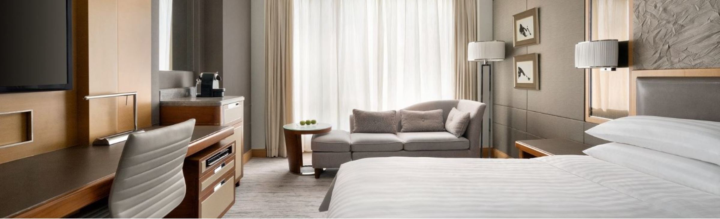 Double Club King Bed