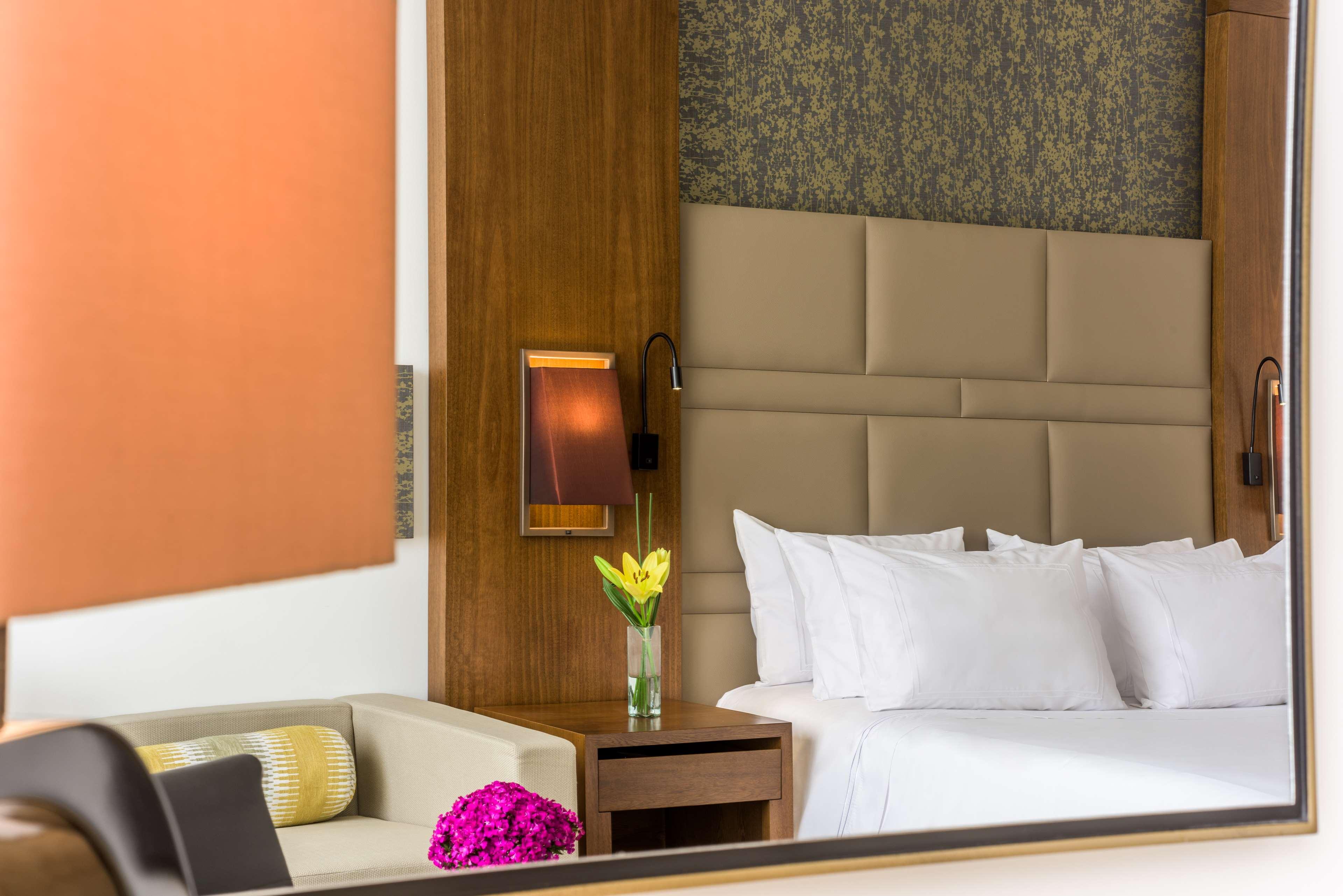 Double Single Superior with Views