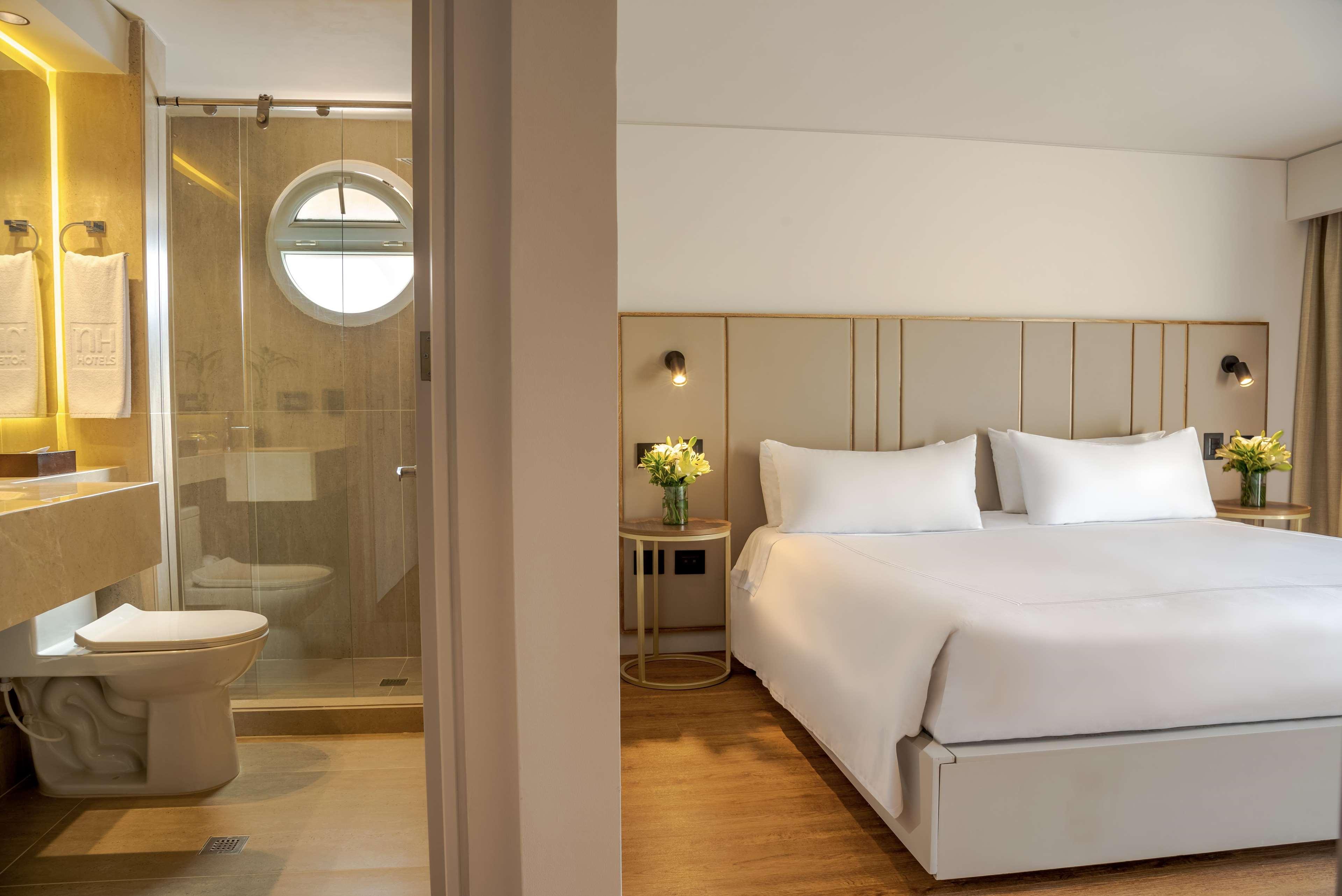 Family Room Capacity 1