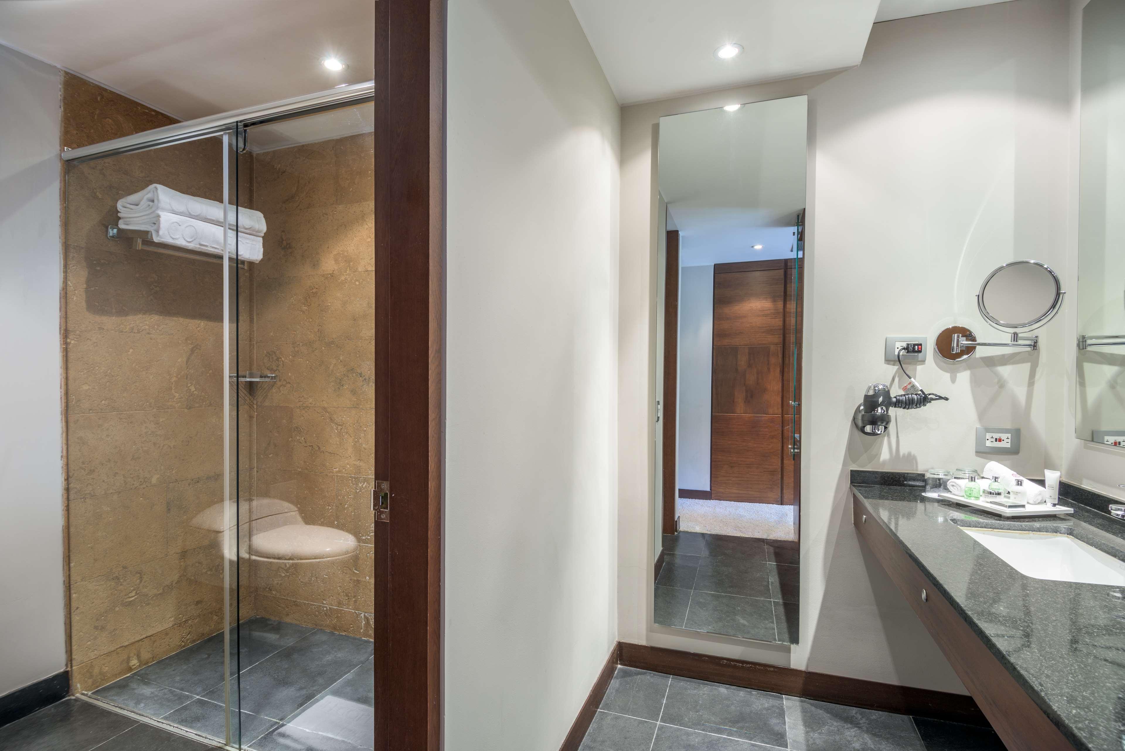 Family Room Capacity 1