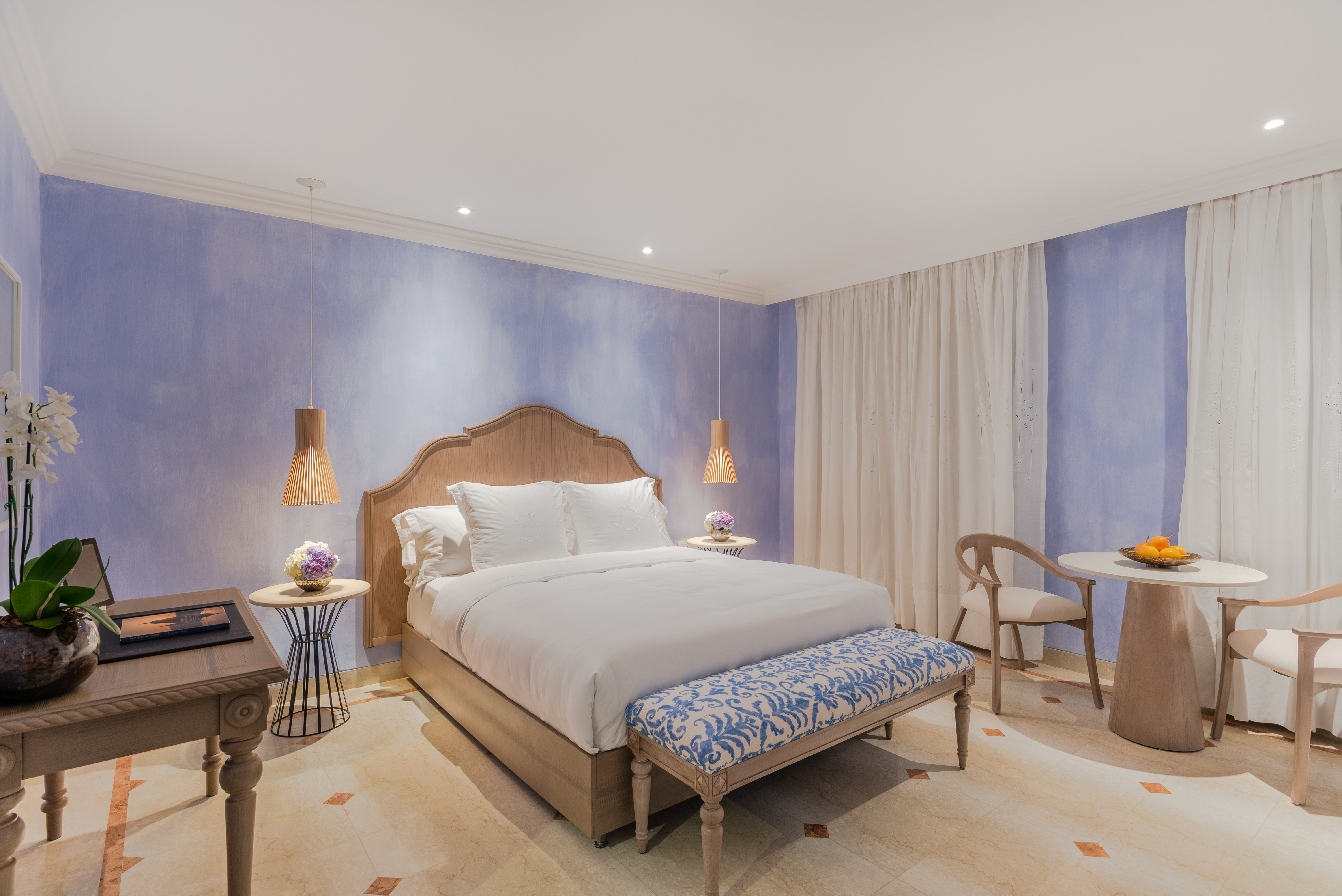 Double Ocean View Queen Bed