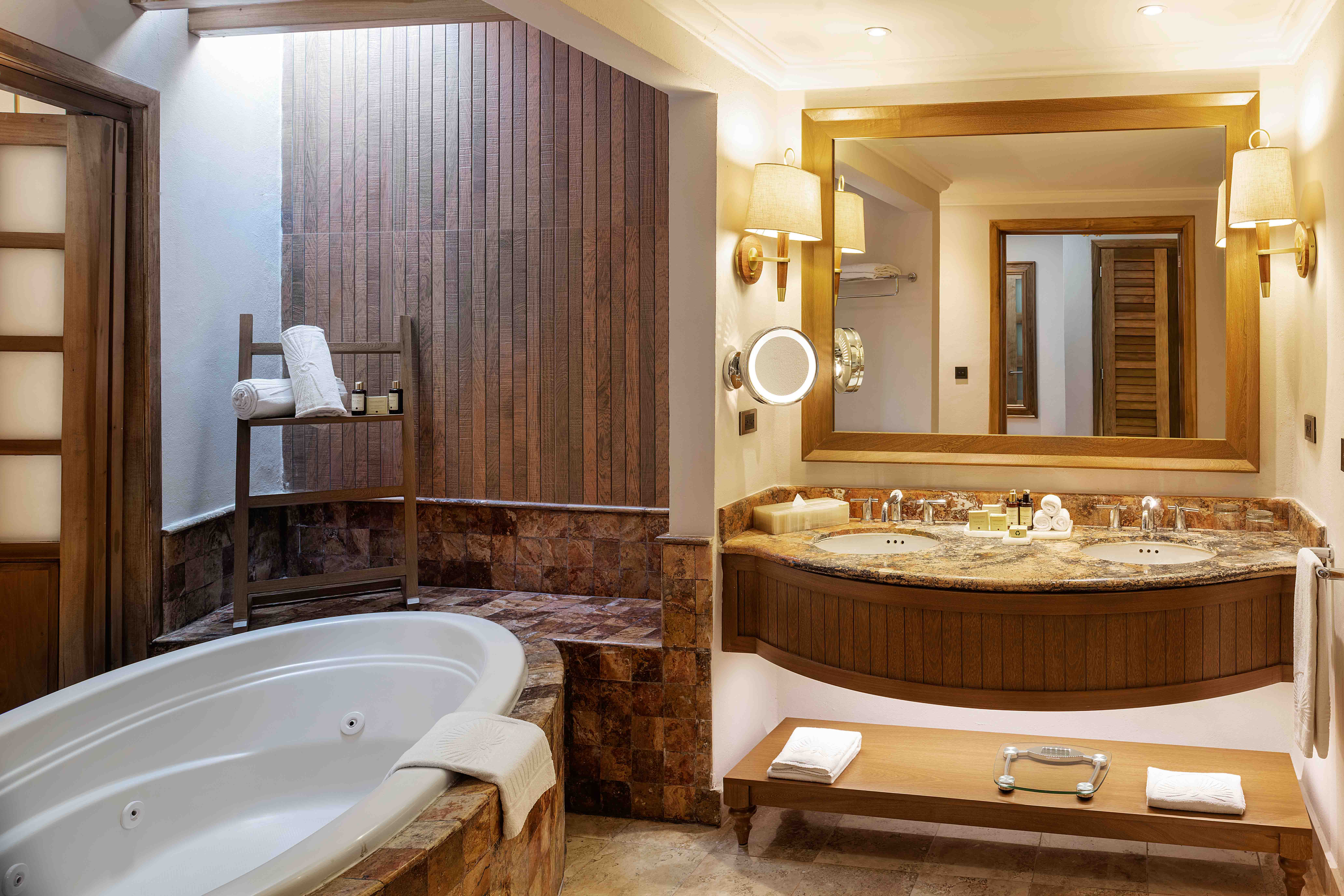 Junior Suite Capacity 2