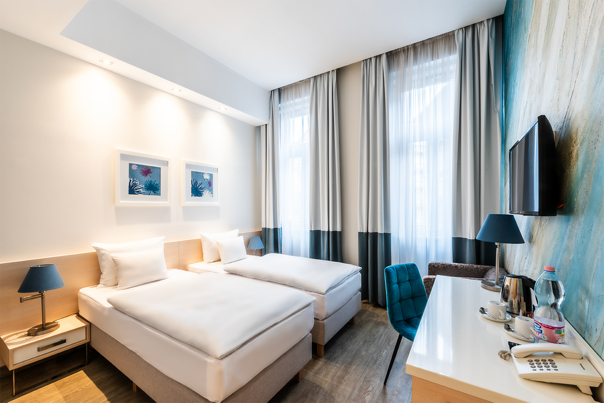 Family Room Connecting Room