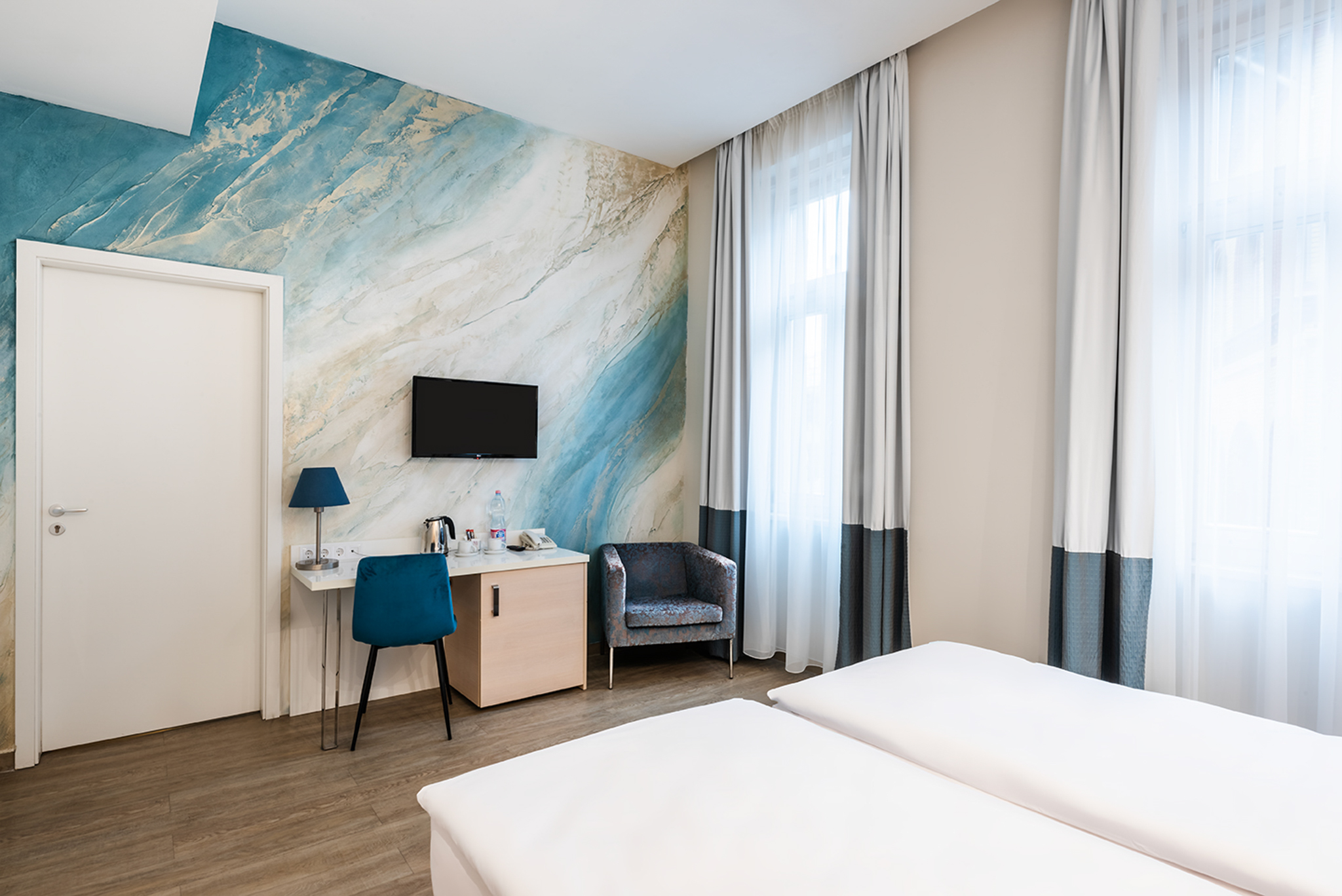 Family Room Connecting Room