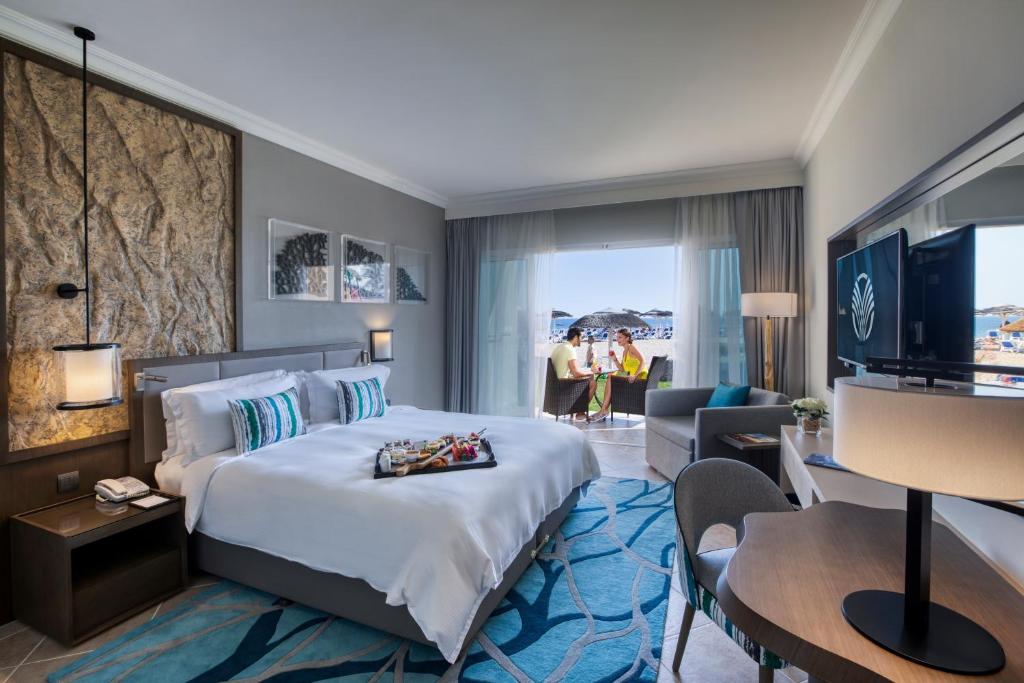 Room Ocean Front with Balcony