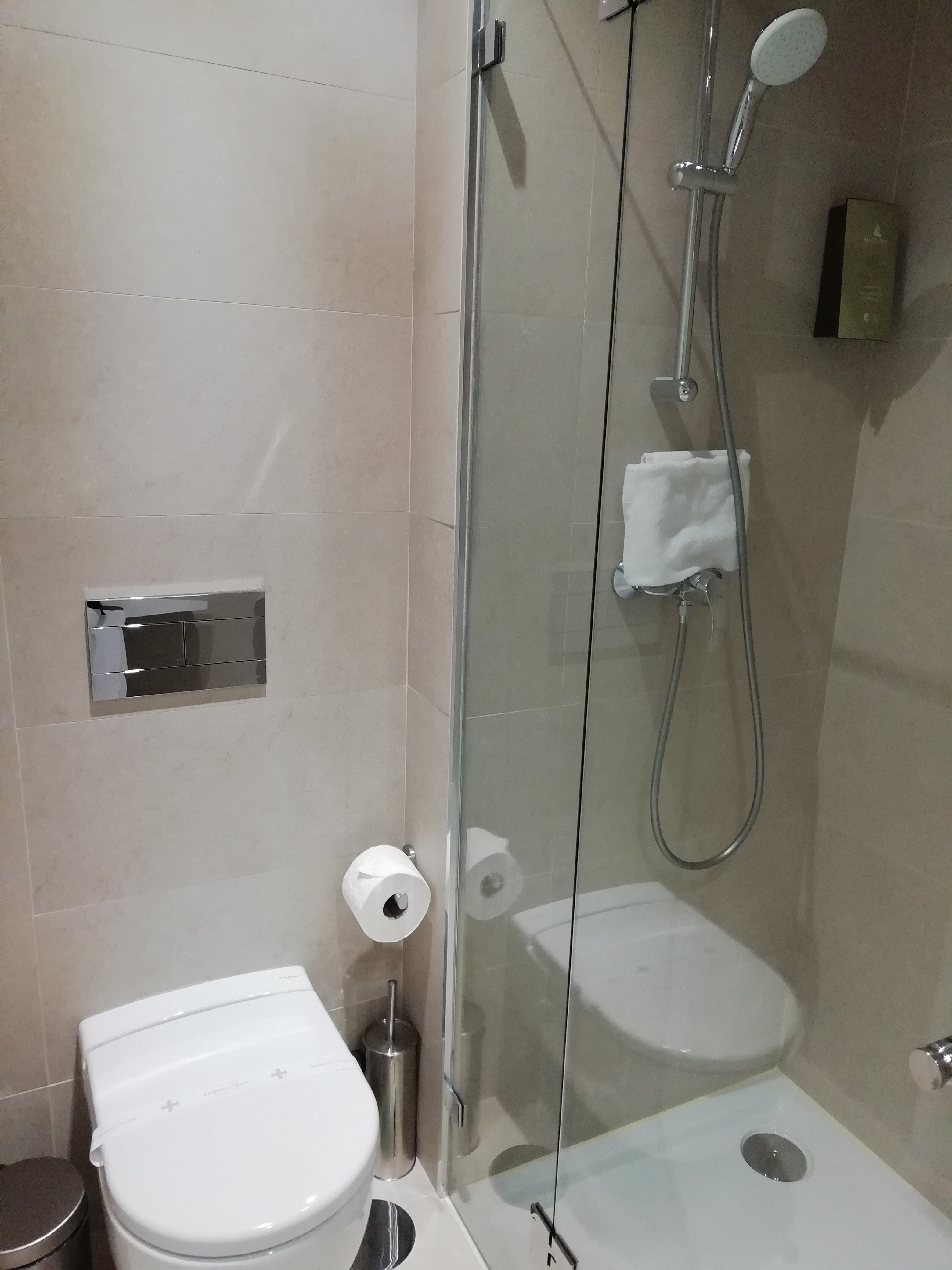 Double or Twin Standard