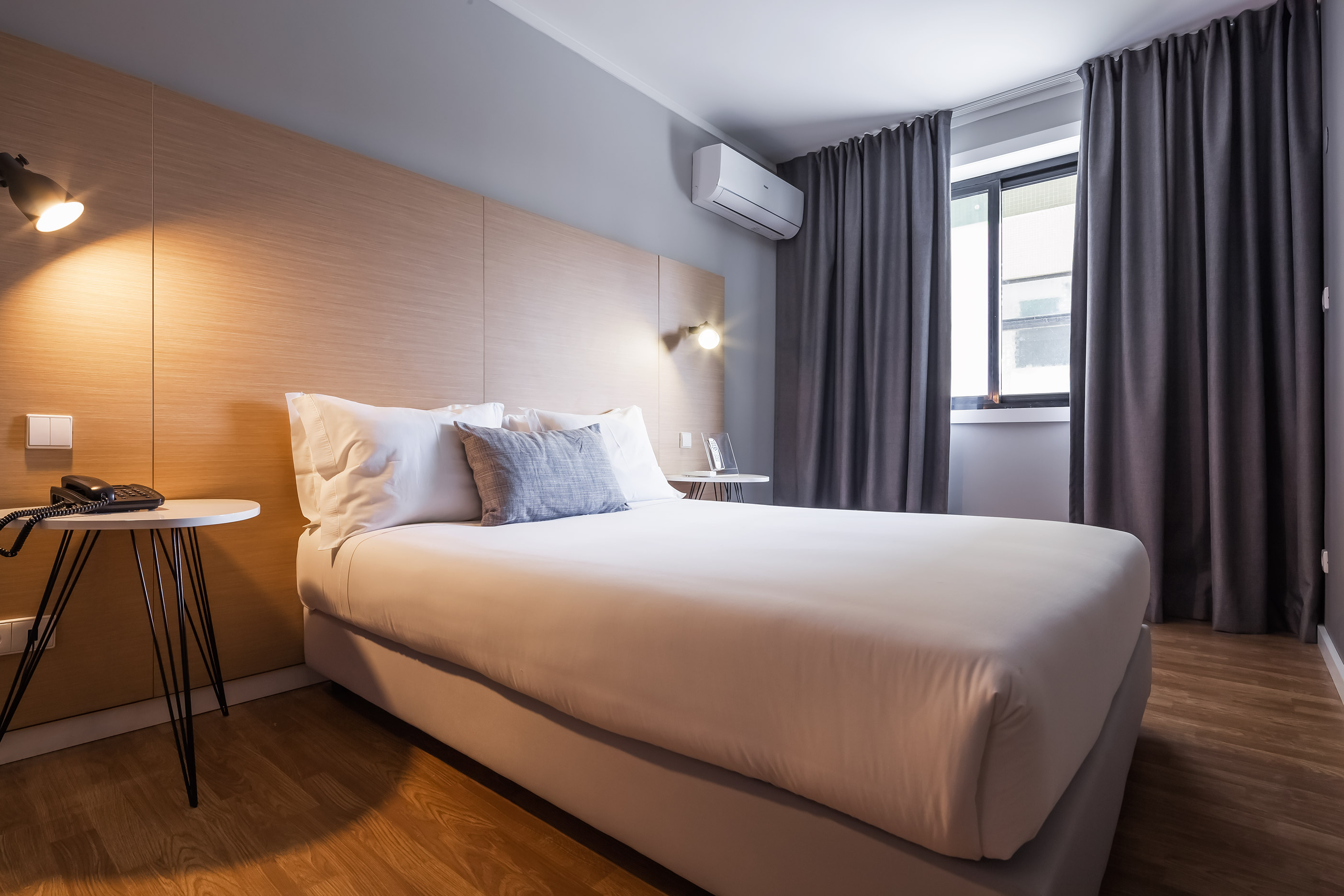 Double or Twin Standard