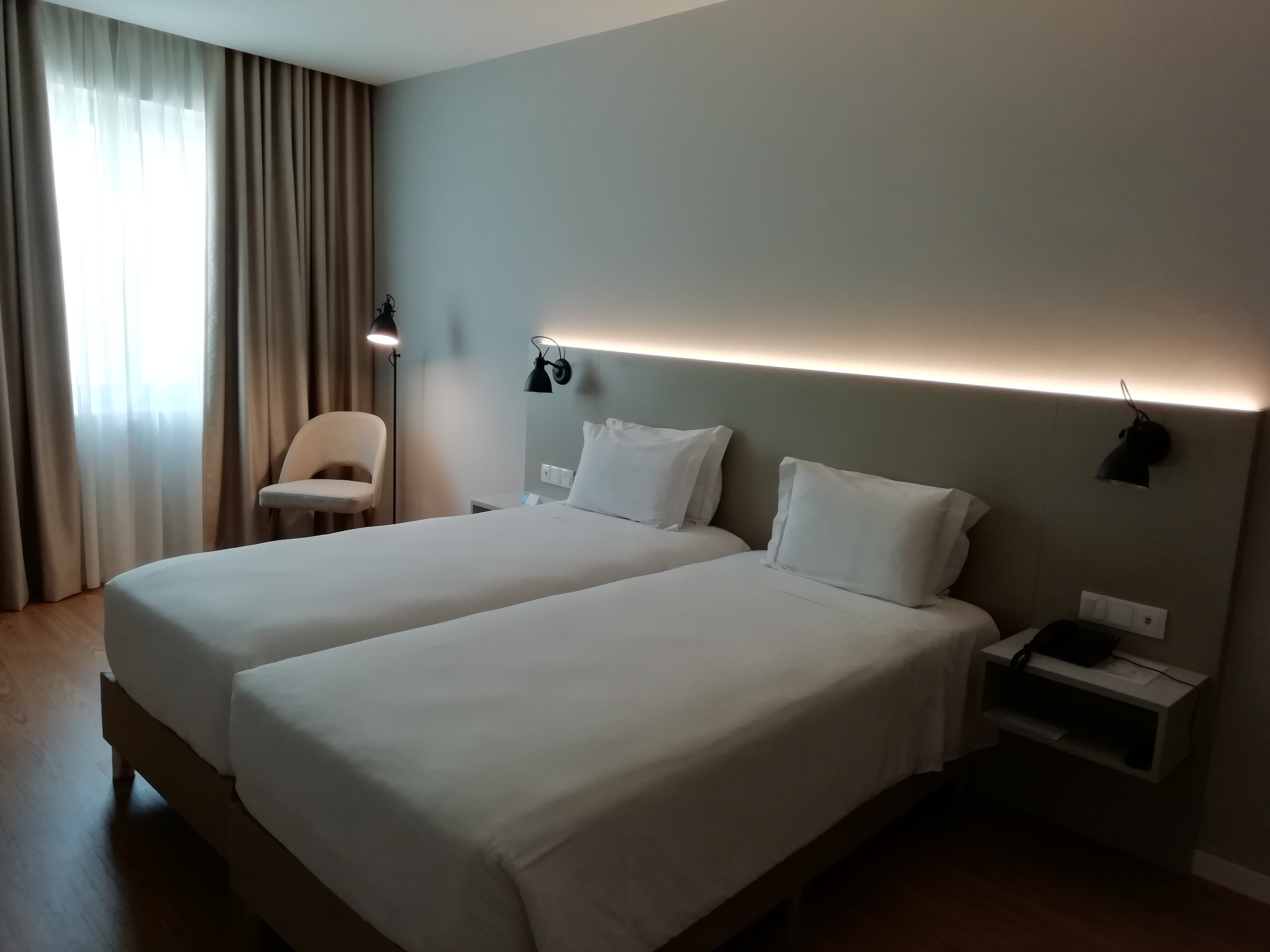 Double or Twin Standard