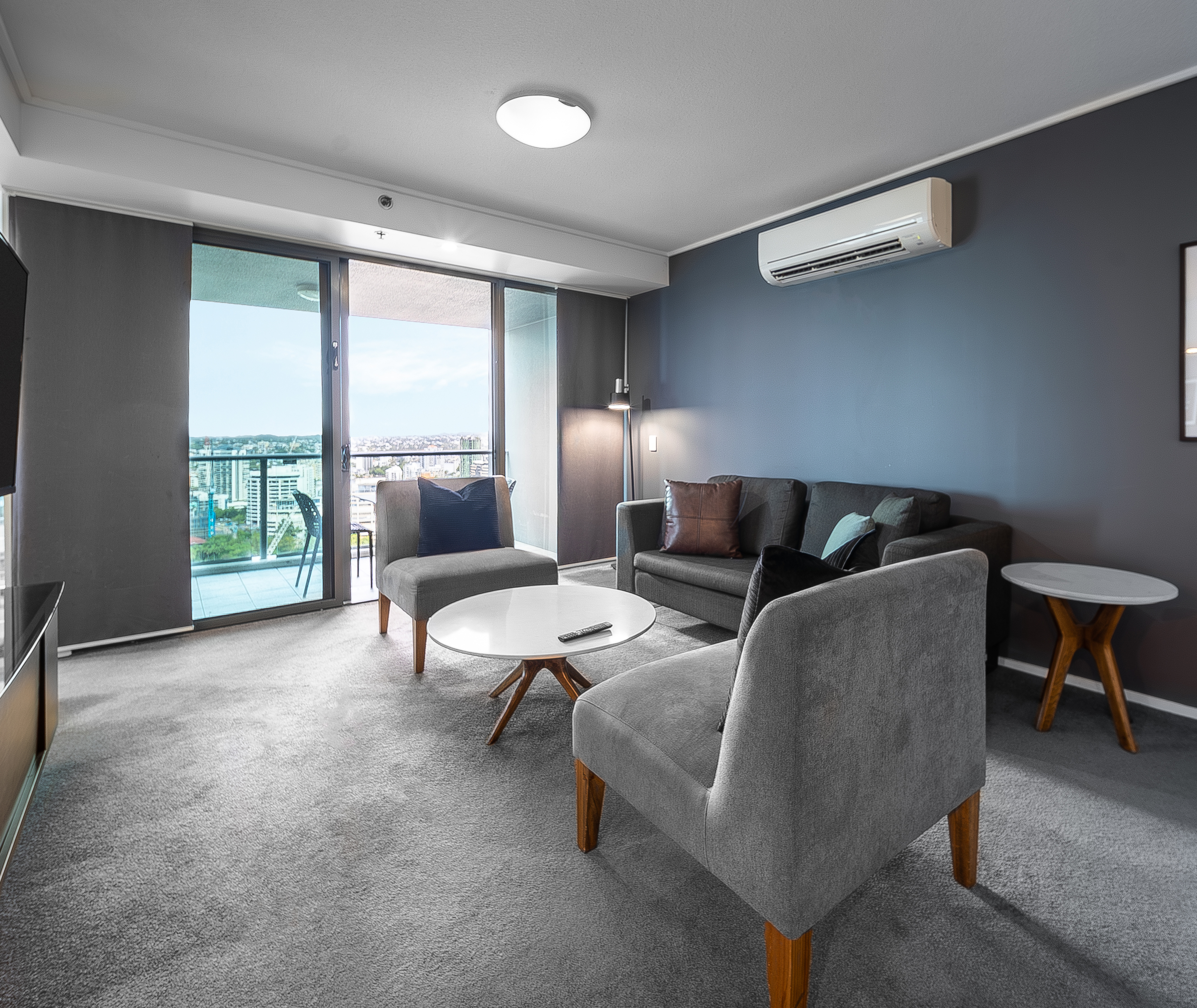 Apartment Three Bedrooms