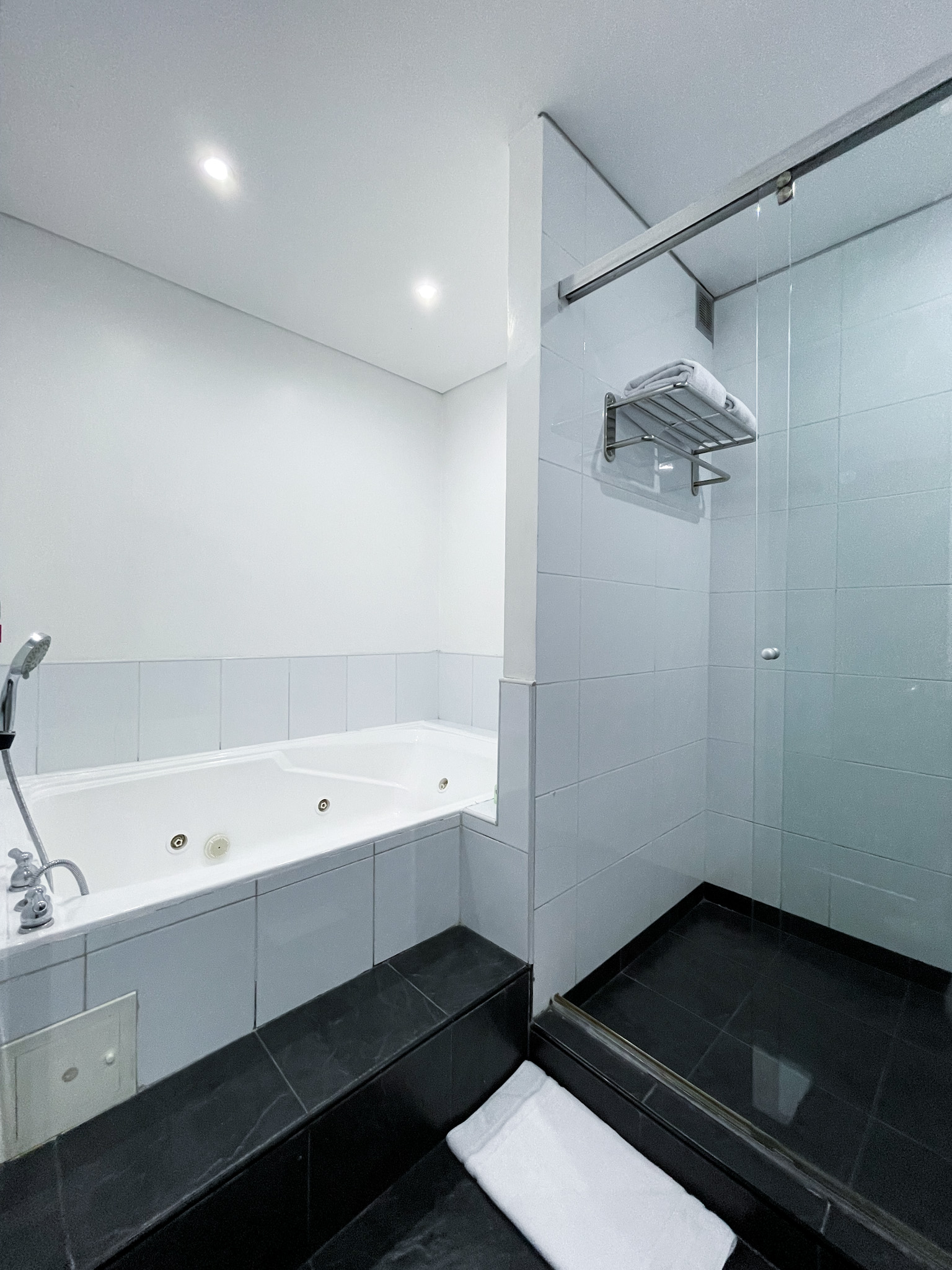 Suite Deluxe with Balcony