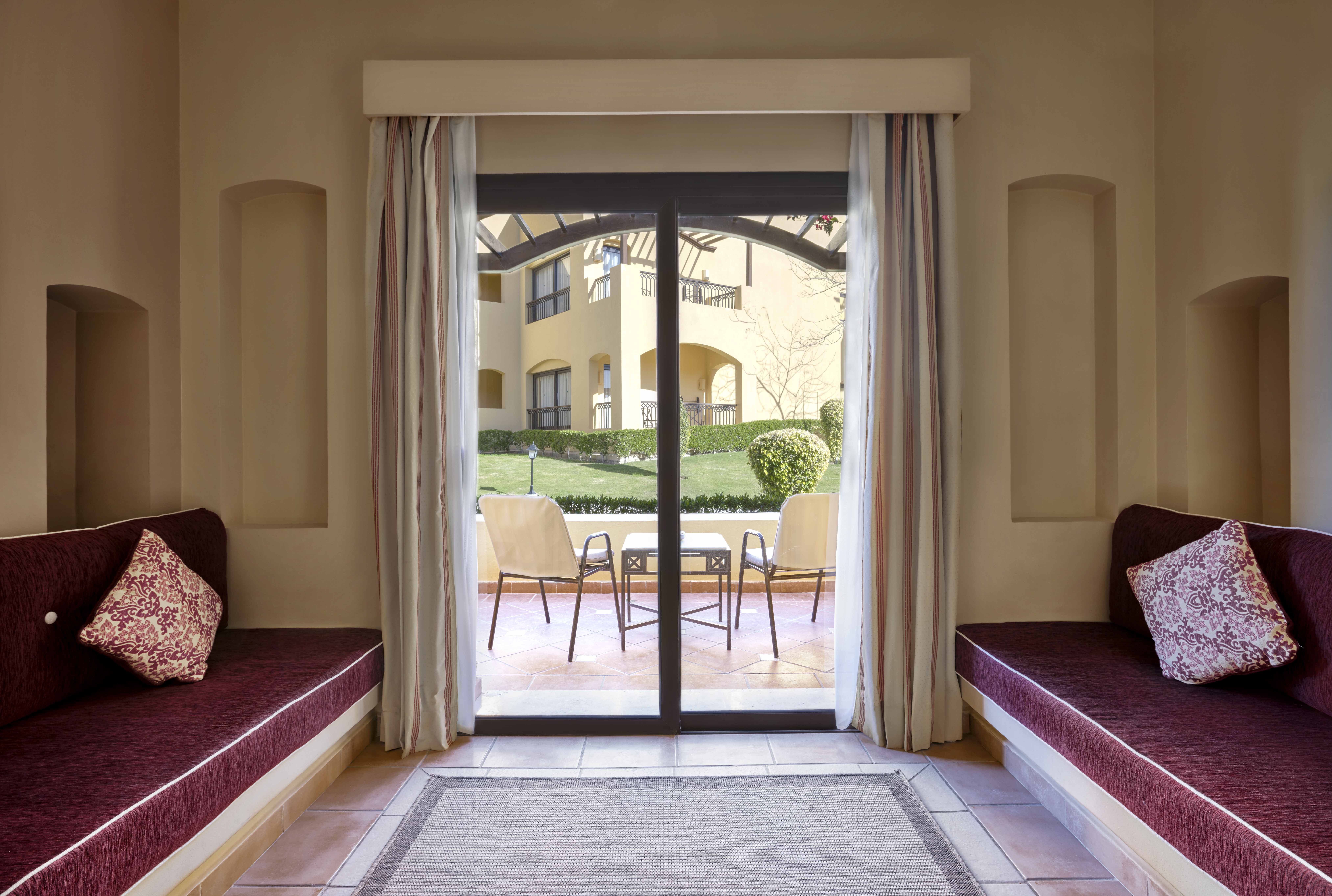 Family Room Garden View