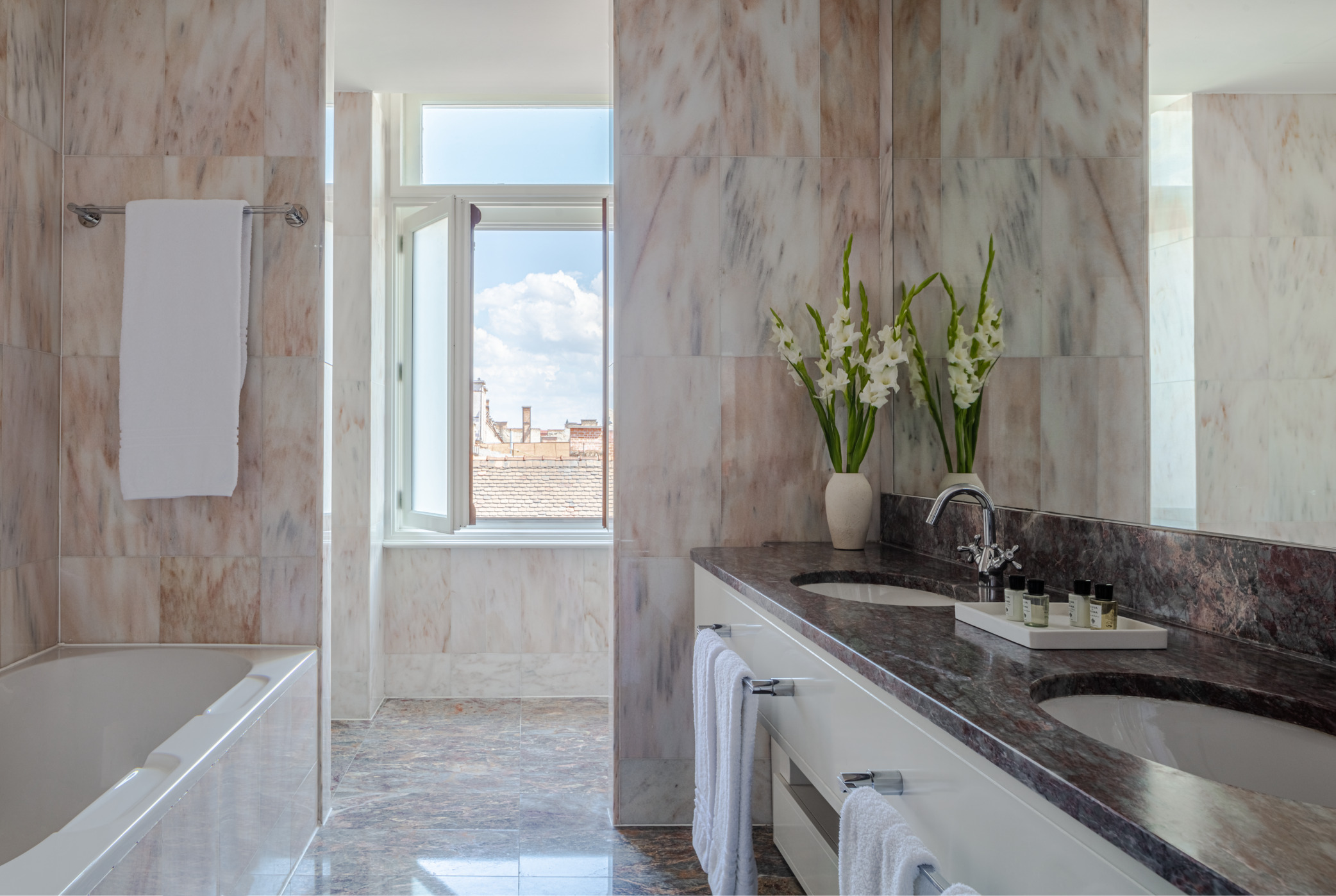 Double Premium City View