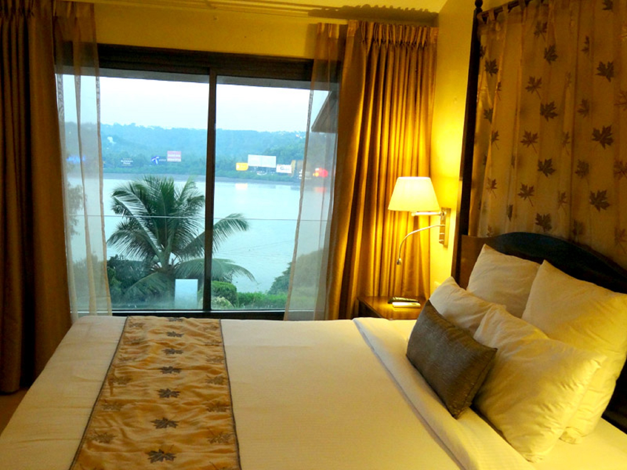 Double or Twin Superior River View