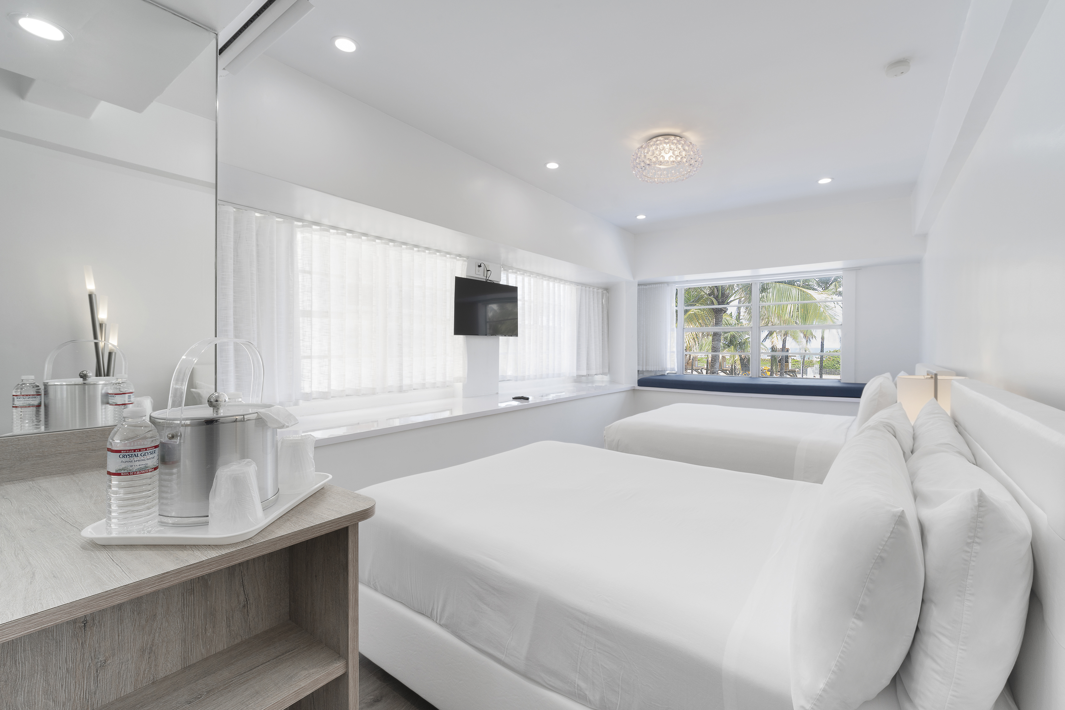 Suite Two Queen Beds