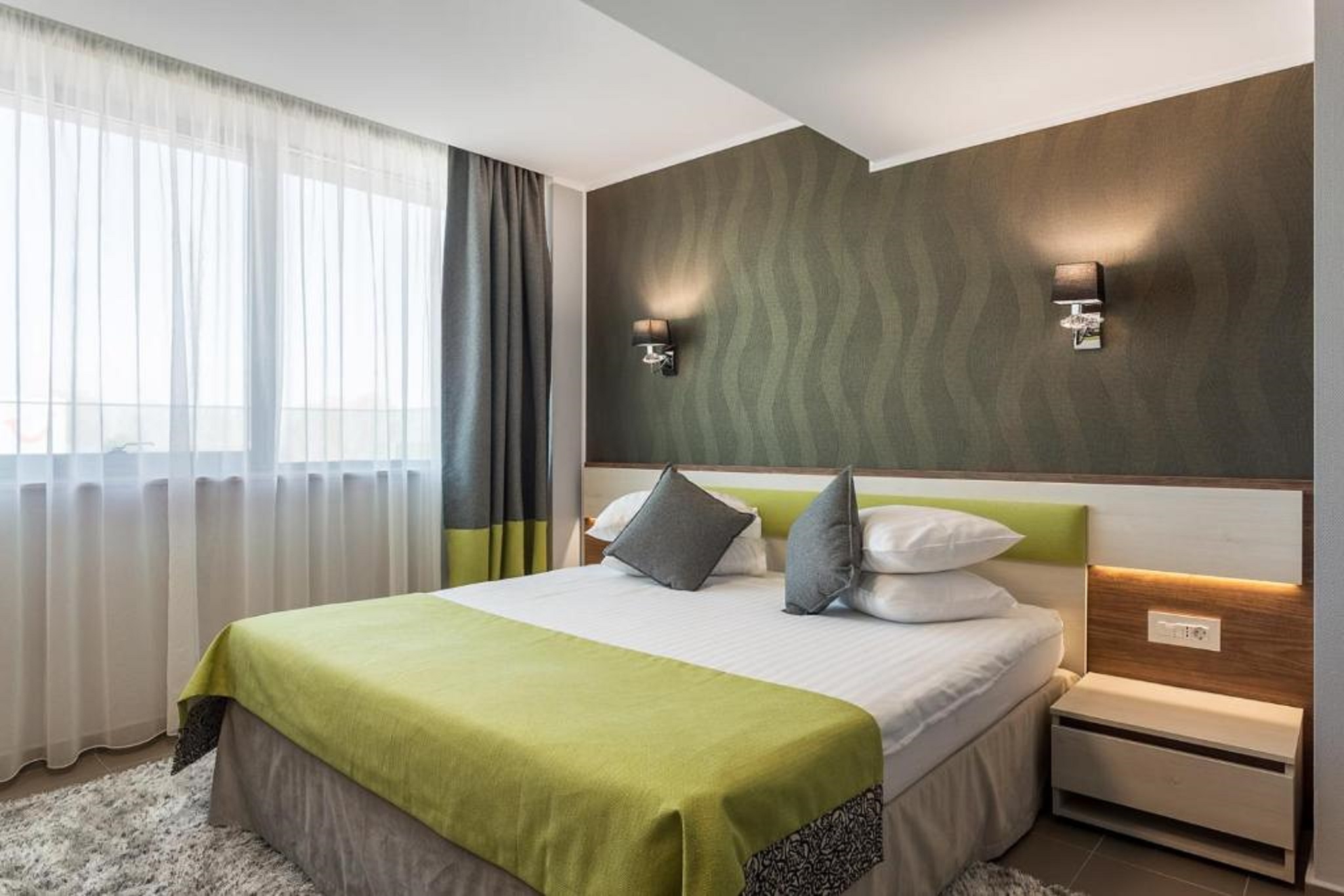 Double Single Economy