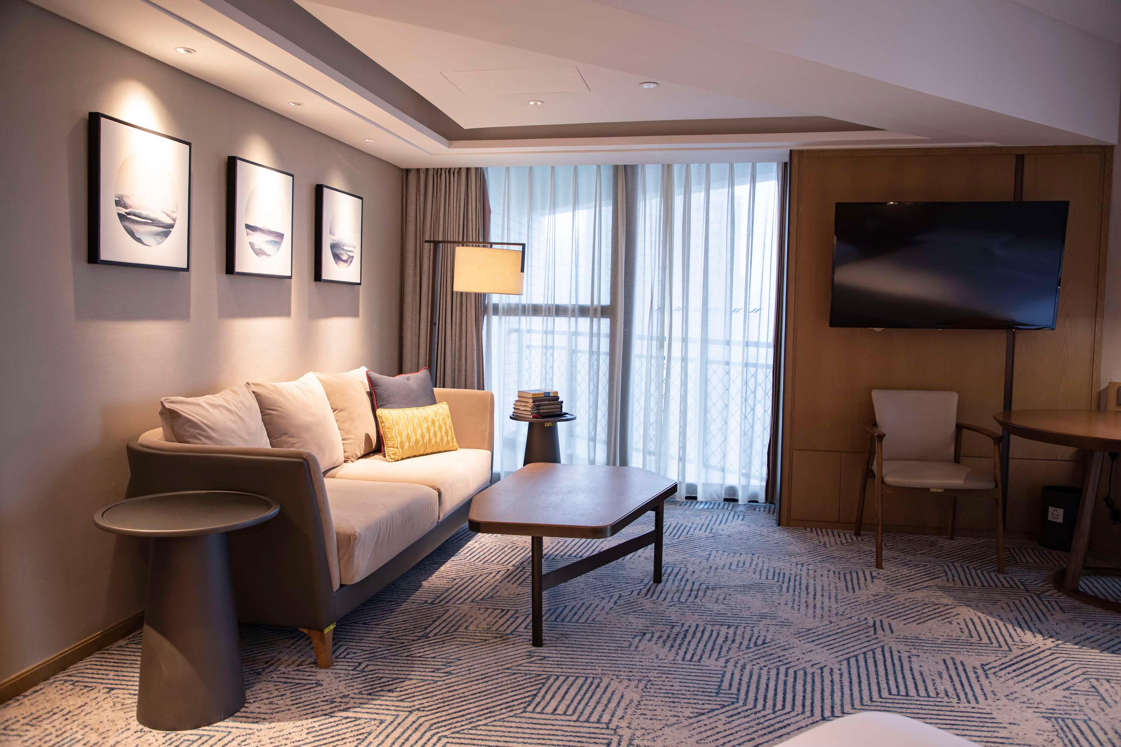 Family Room Standard