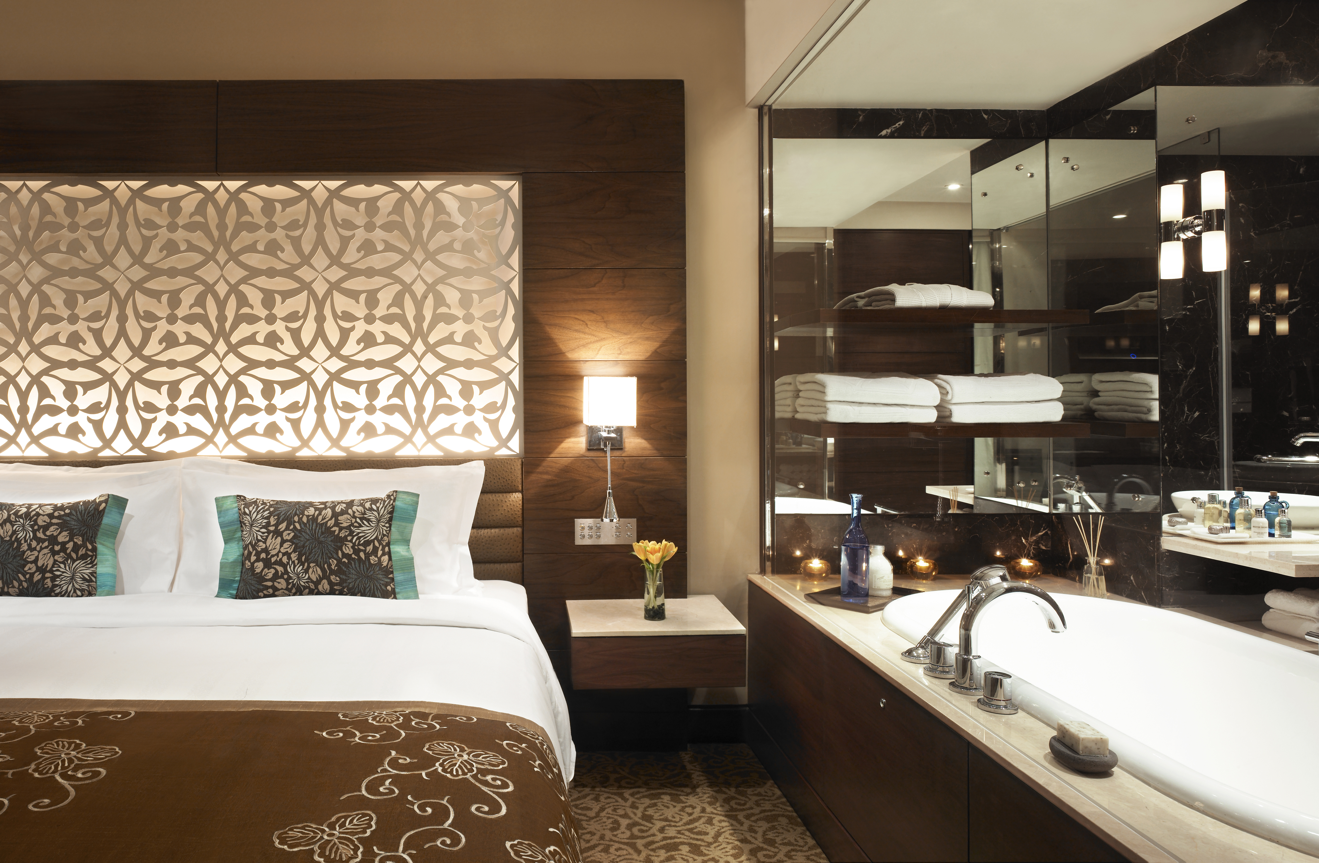 Double Luxury City View