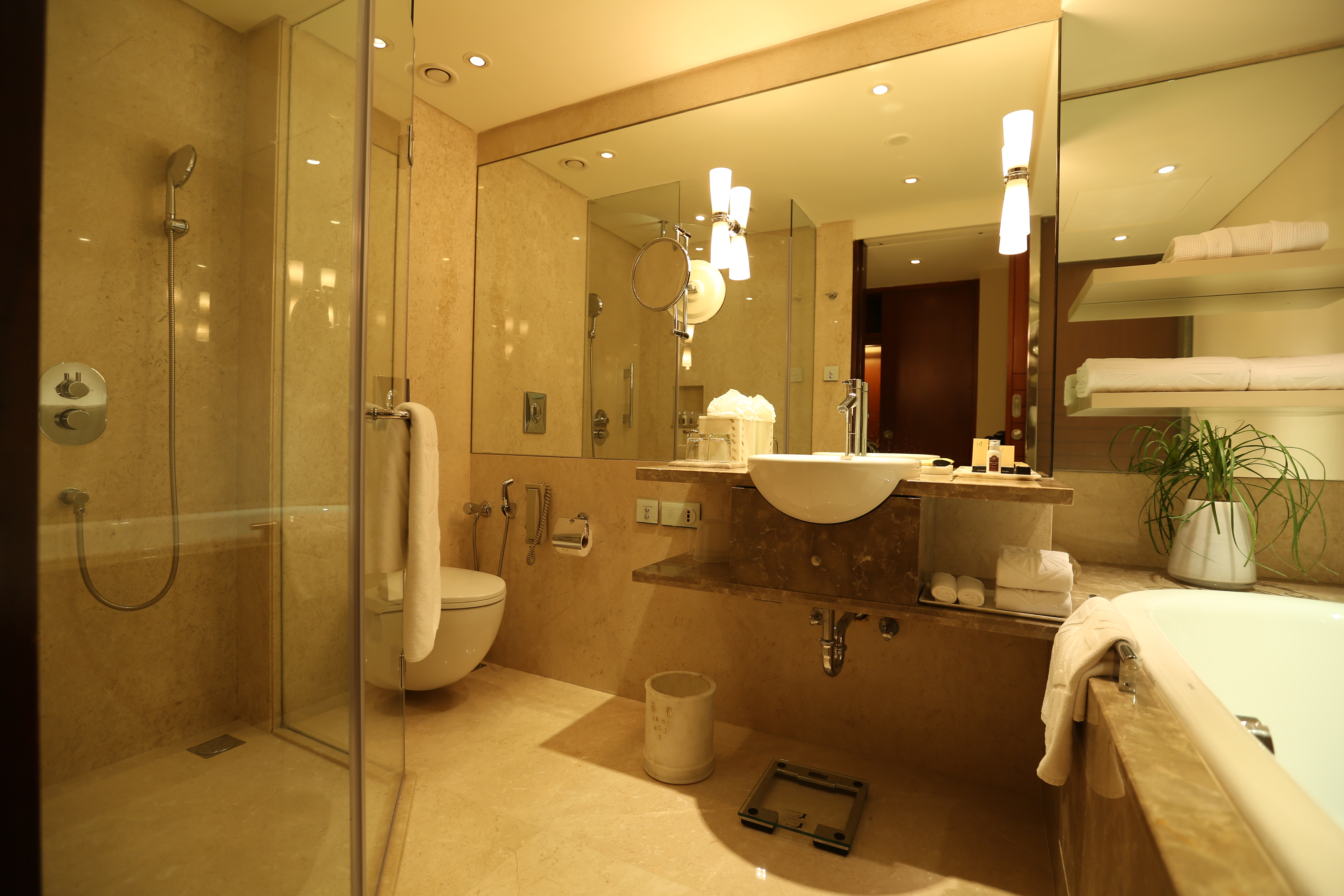 Twin Deluxe City View