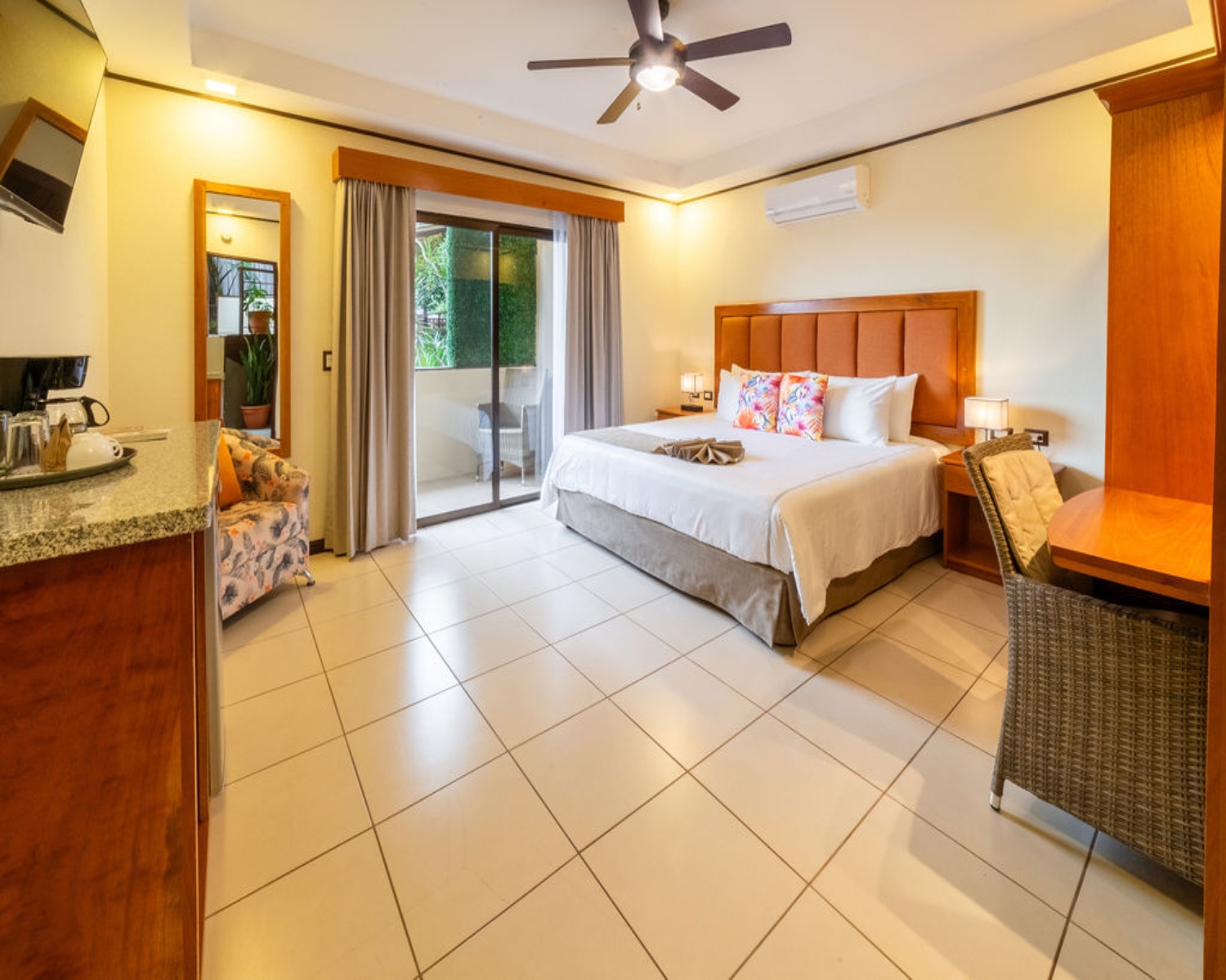 Double King Size Bed