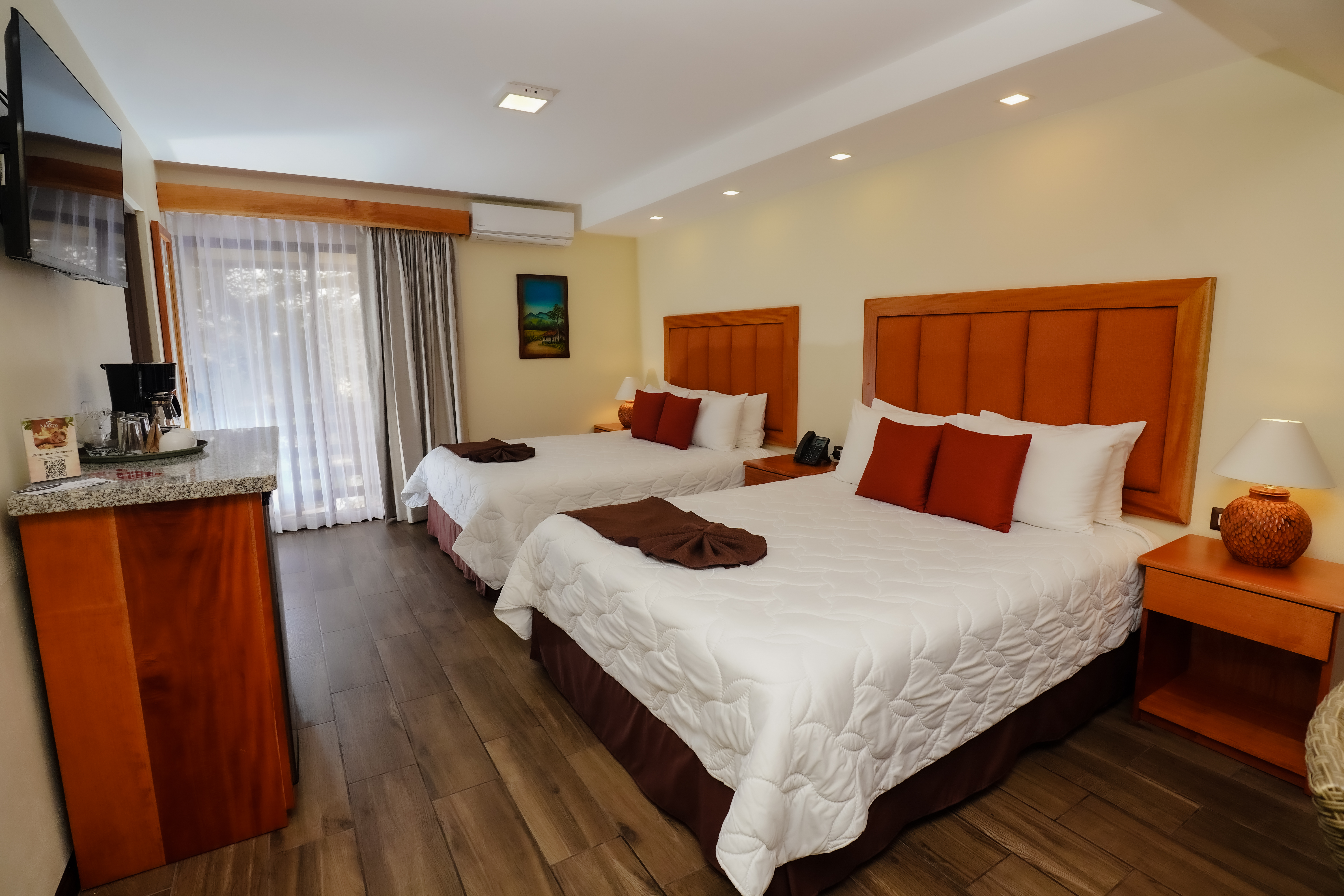 Double Superior Queen Bed