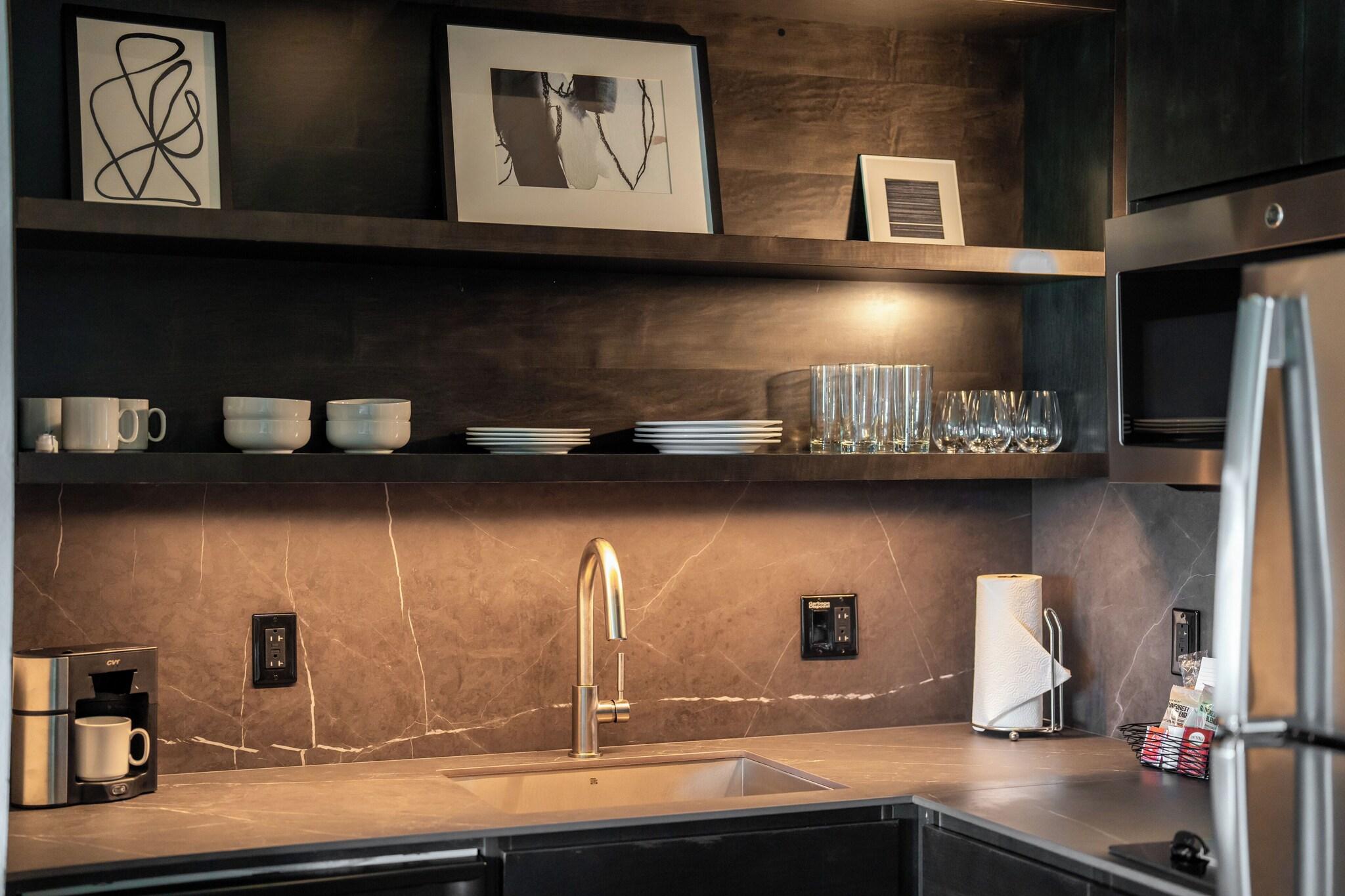 Studio King Size Bed