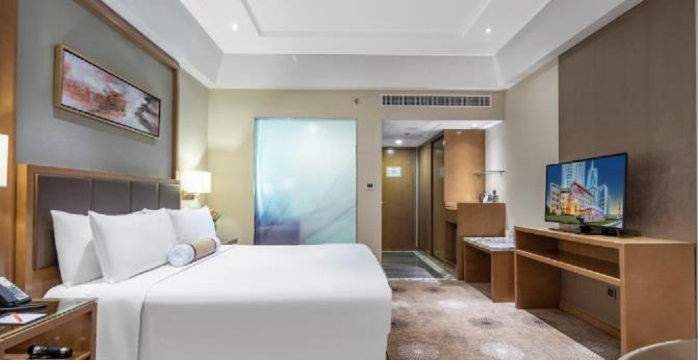 Double Executive King Bed