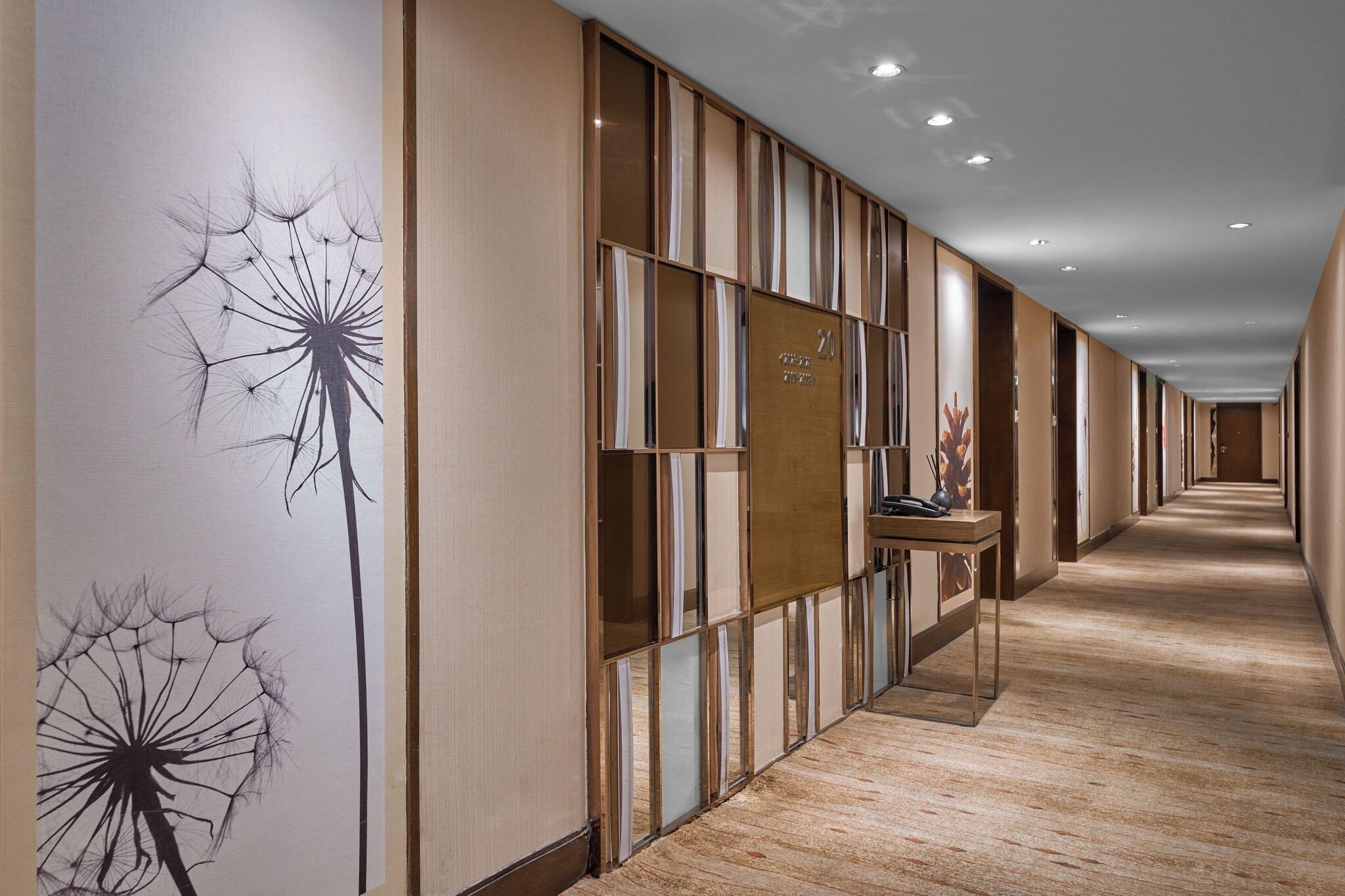 Double City View King Bed