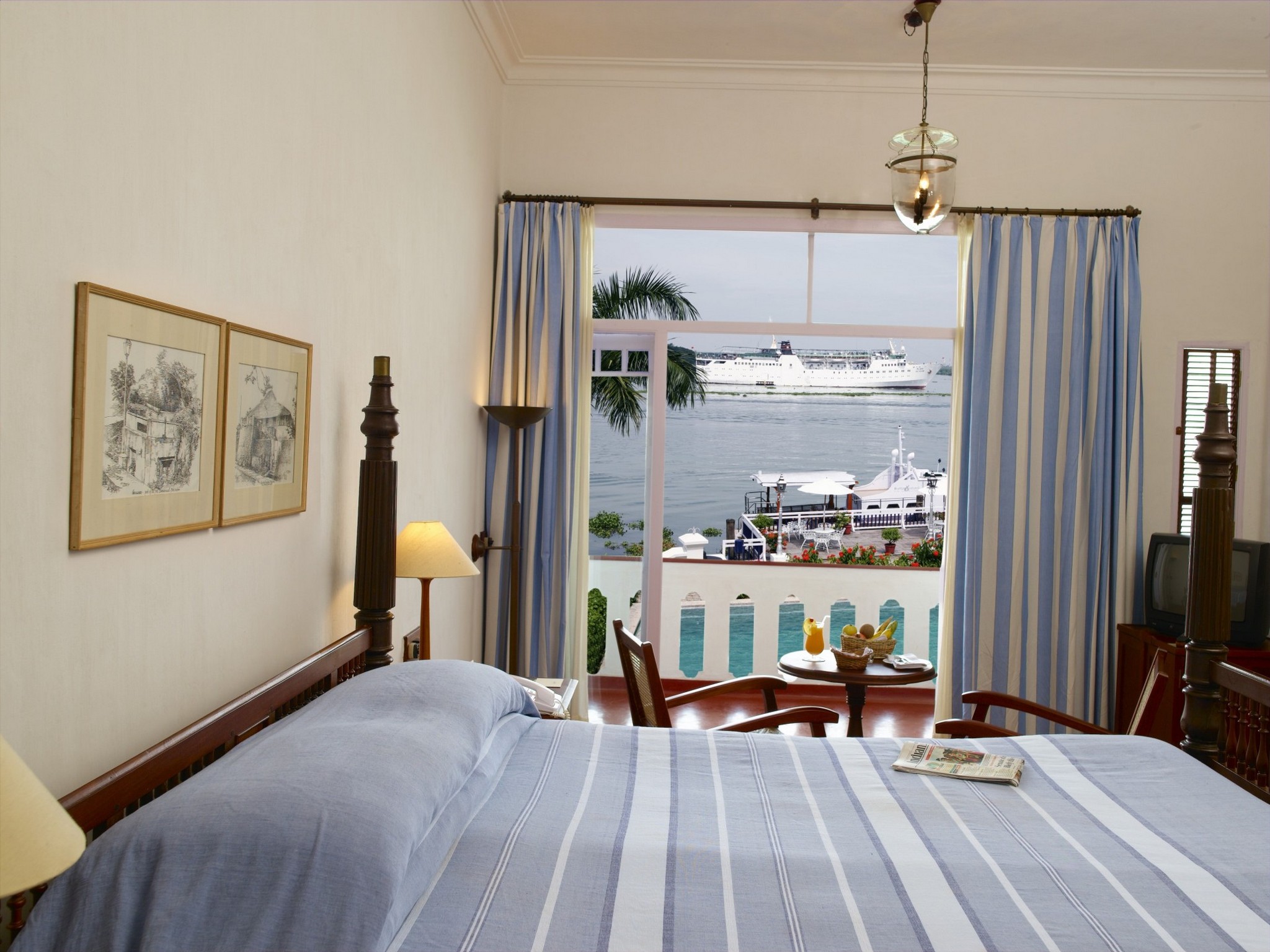 Double or Twin Sea Front