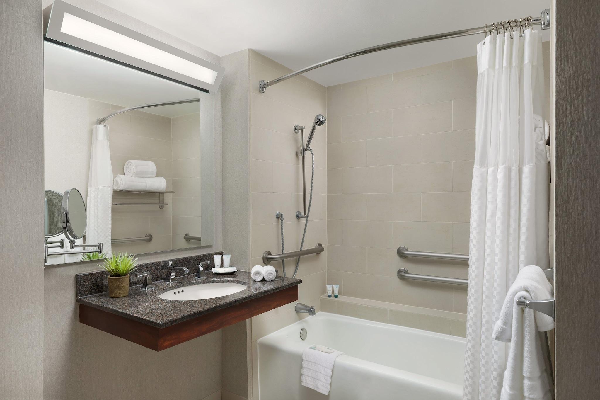 Quadruple Two Double Beds