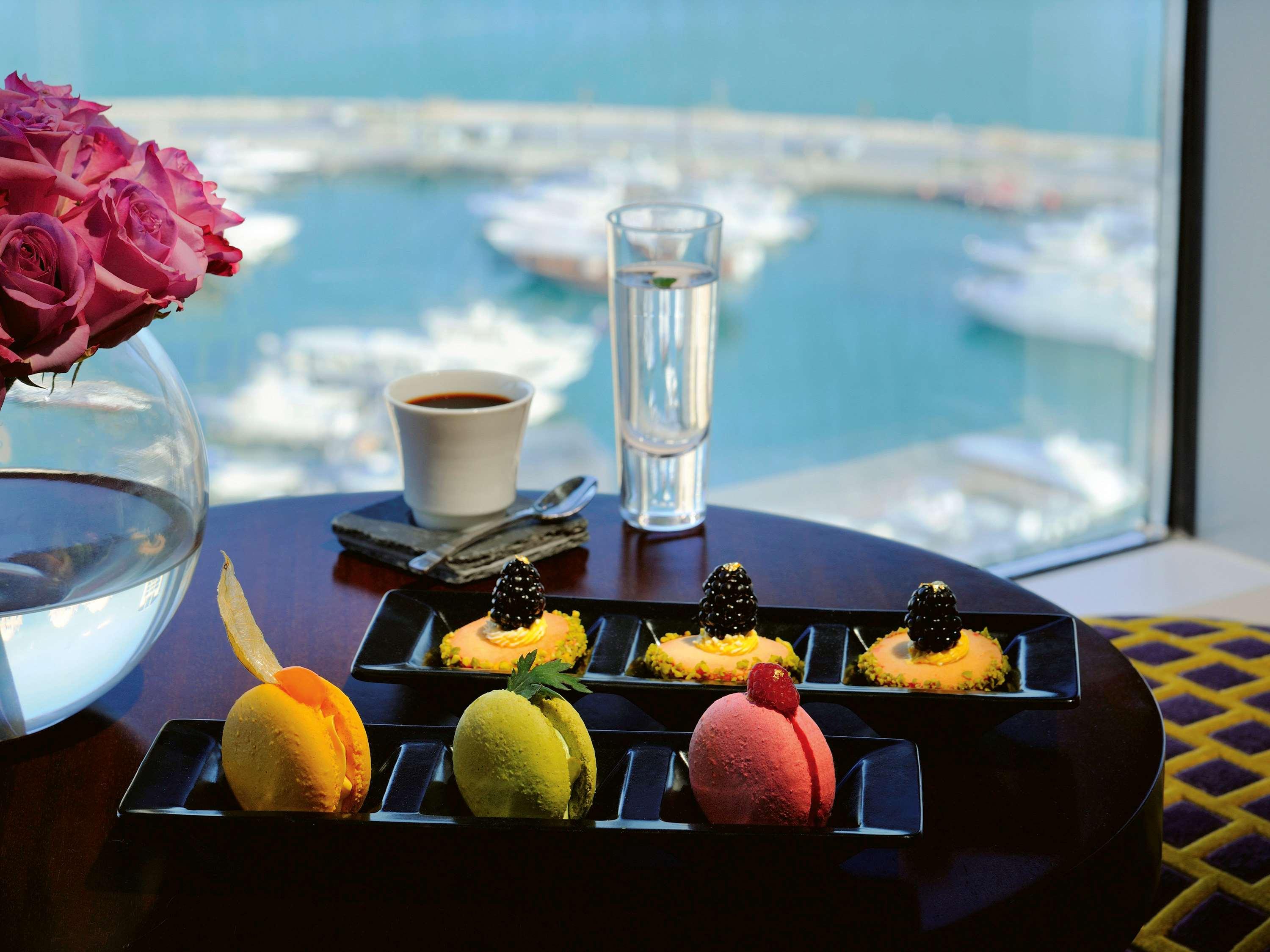 Room Deluxe Sea View