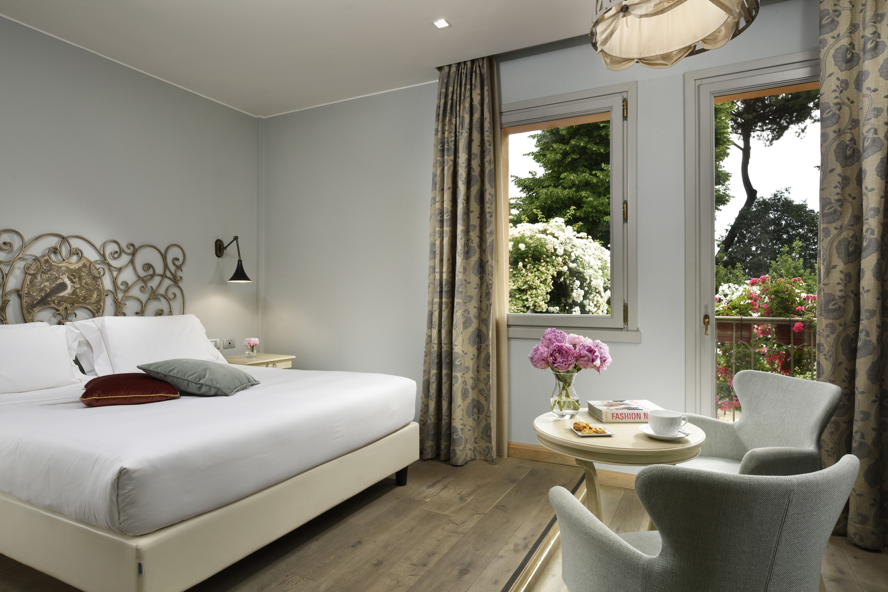 Double Single Superior