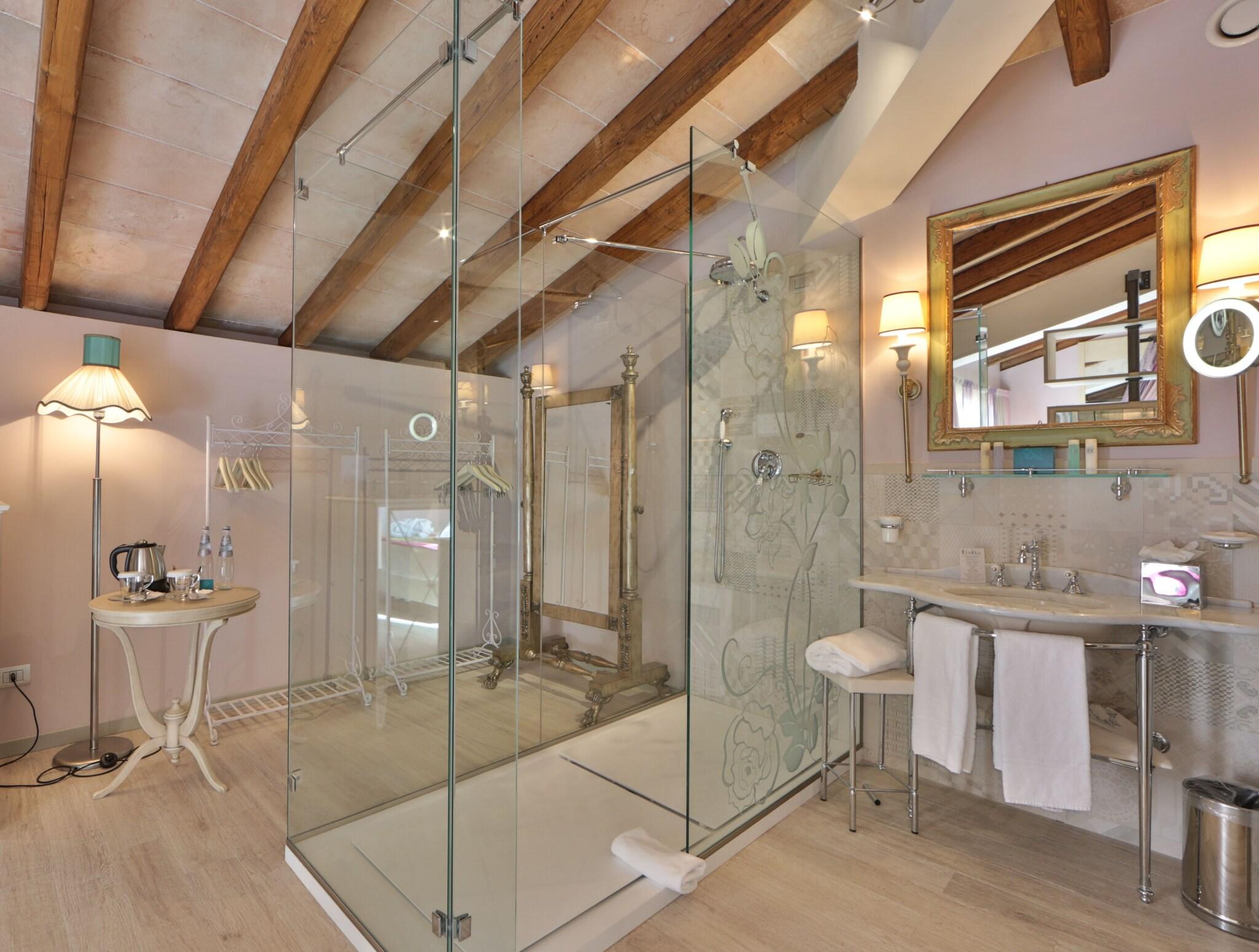 Double Queen Size Bed