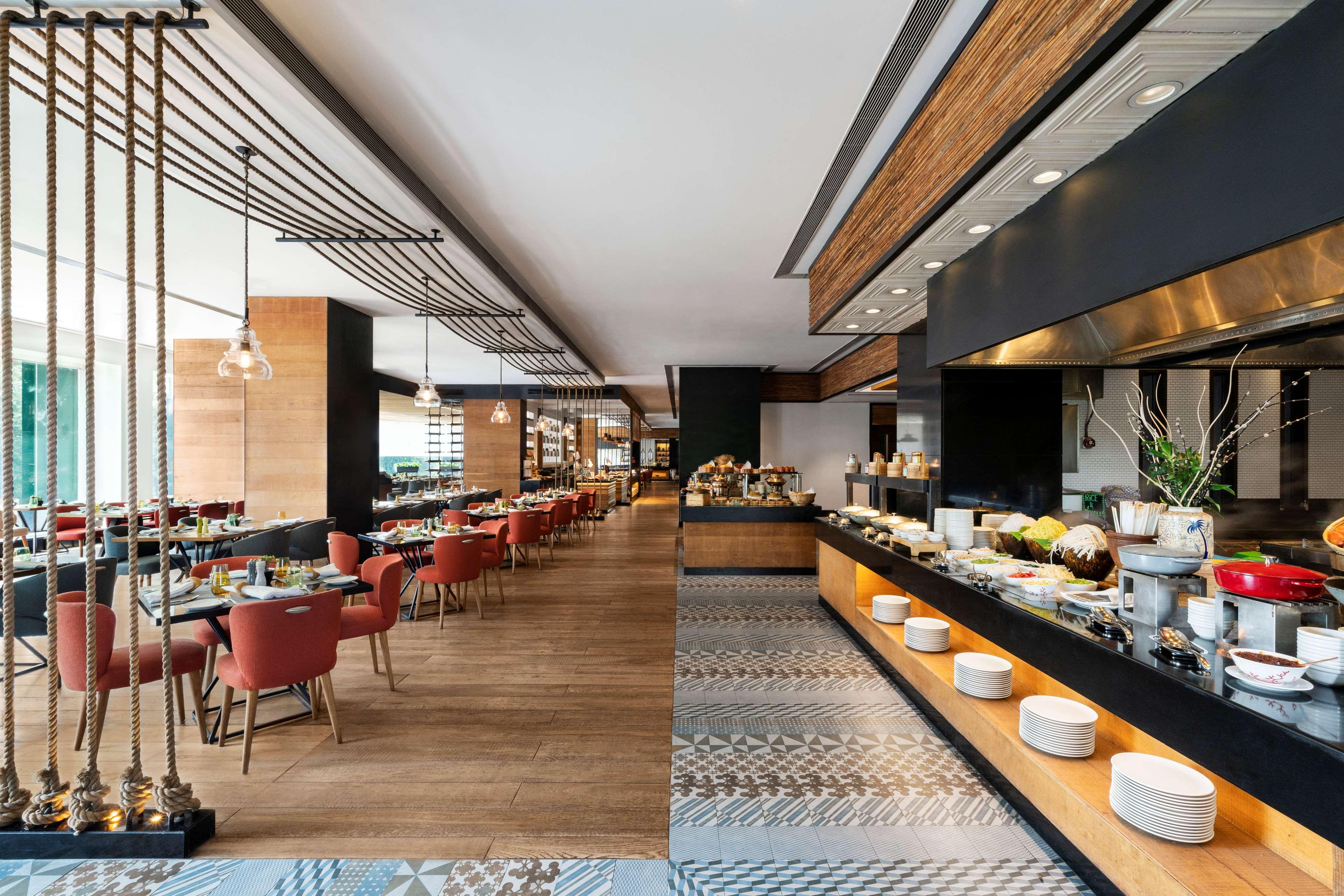 Double Premier King Bed