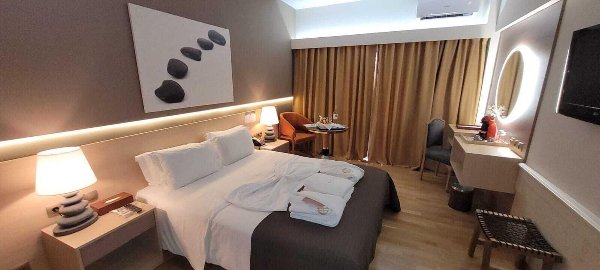 Double or Twin Standard